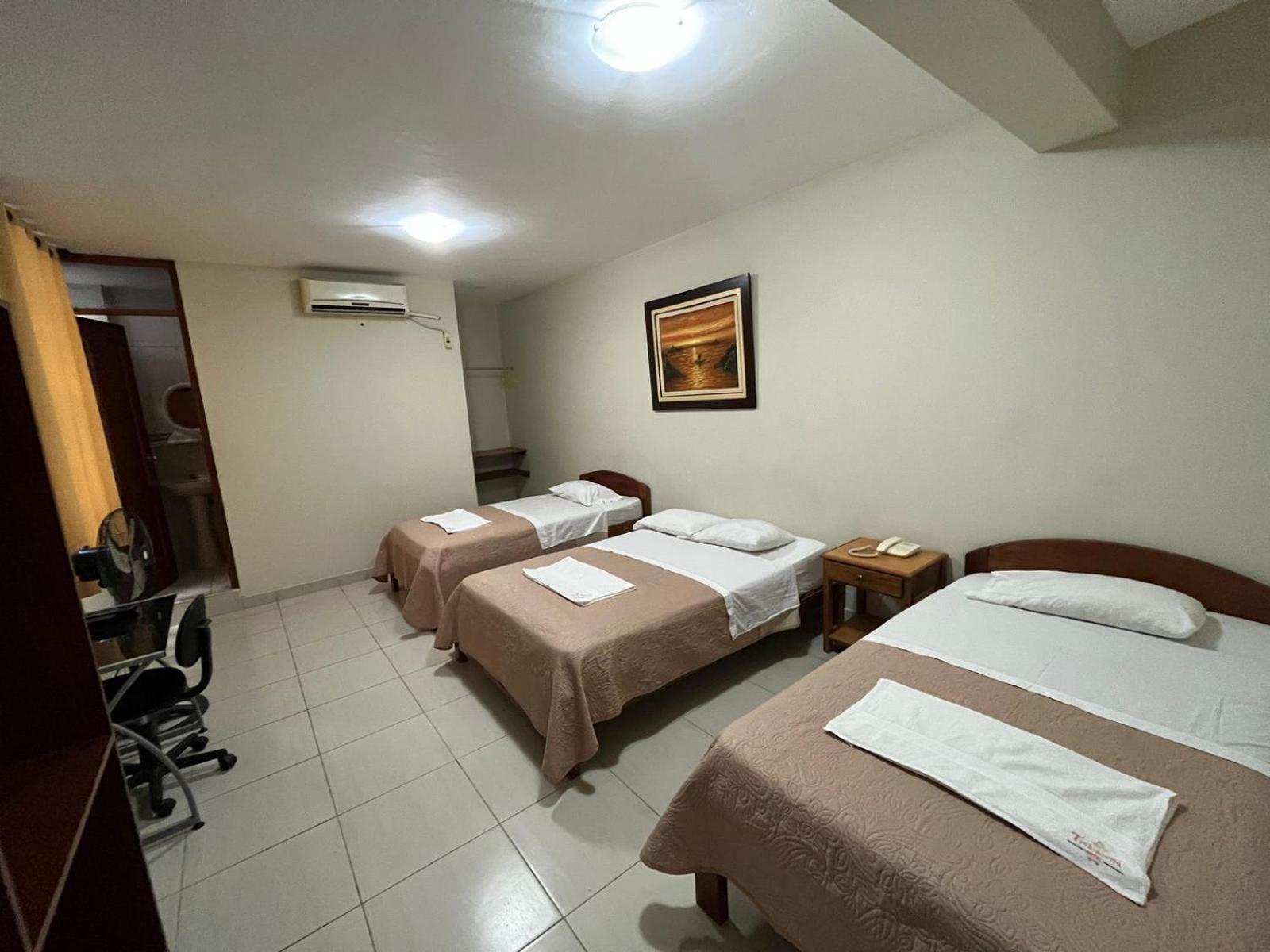 Triple Room