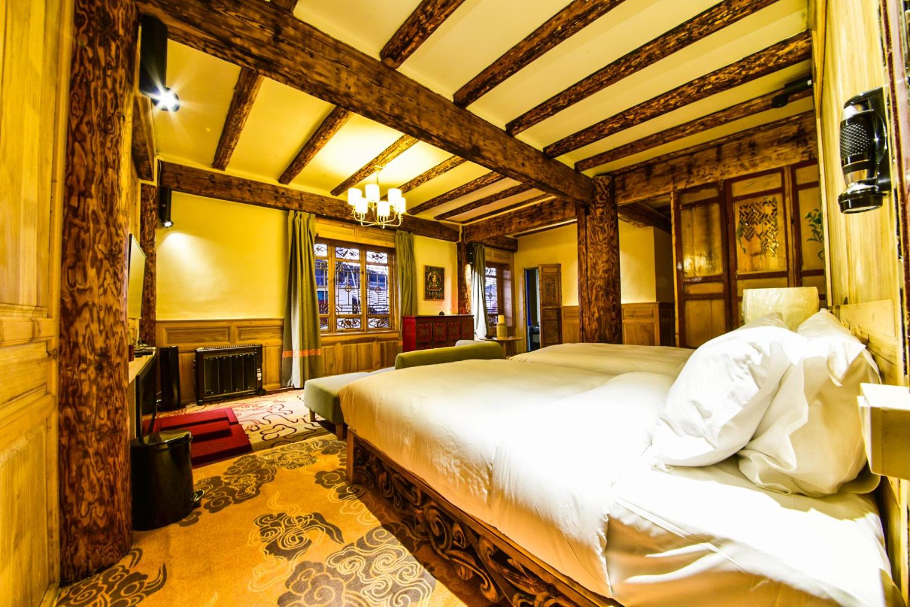 Superior Deluxe Double or Twin Room  photo 2
