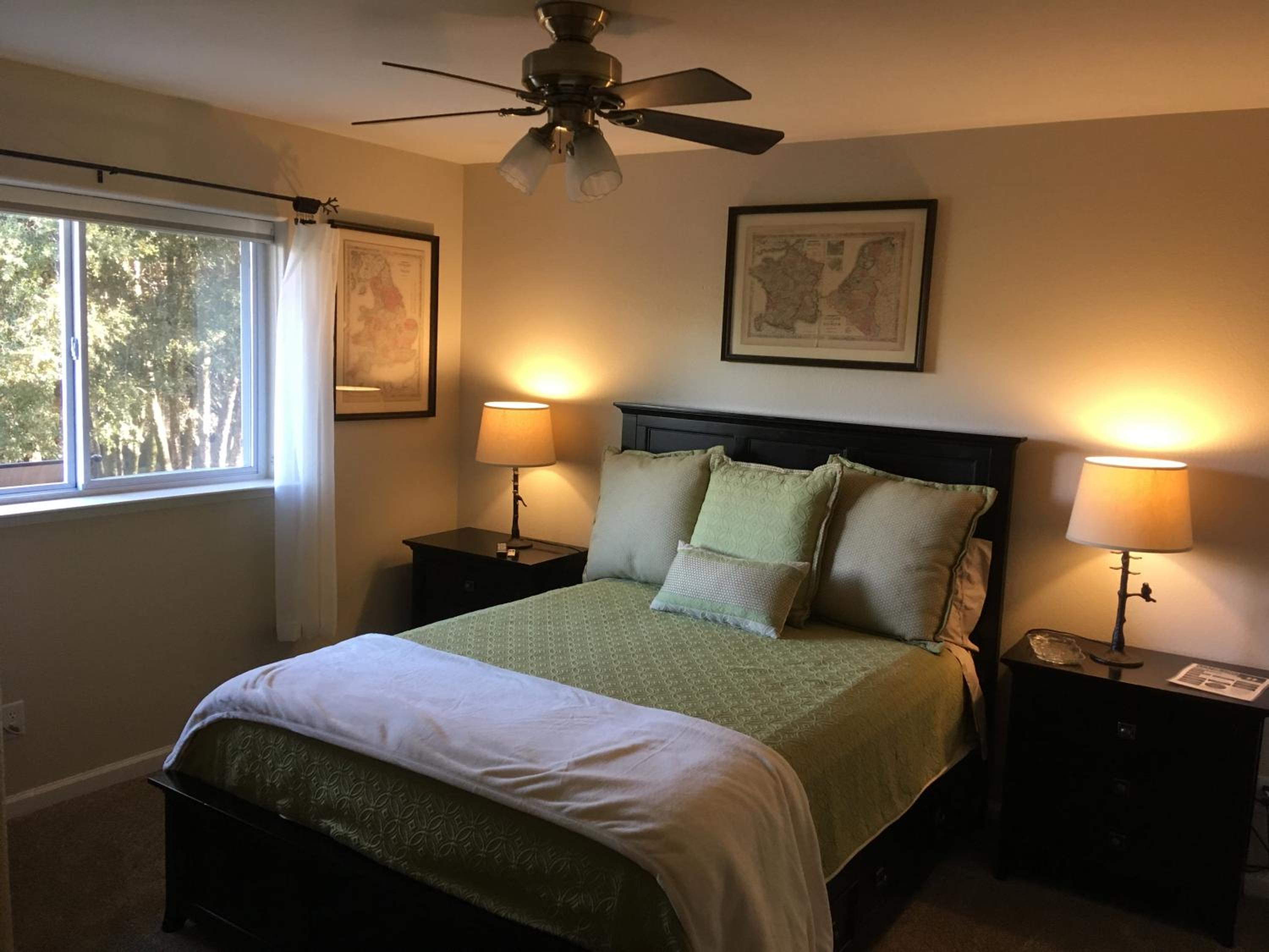 Double Room With Private Bathroom photo 1