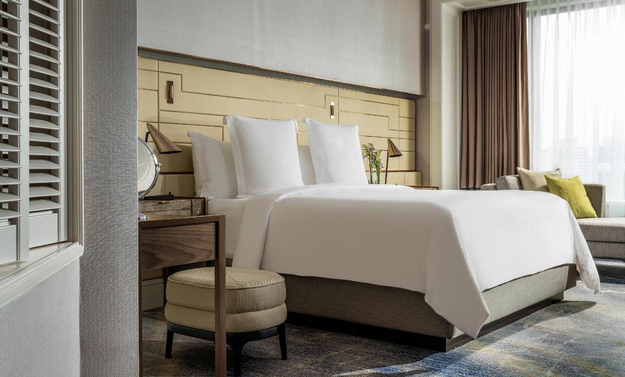 One-Bedroom Club Suite