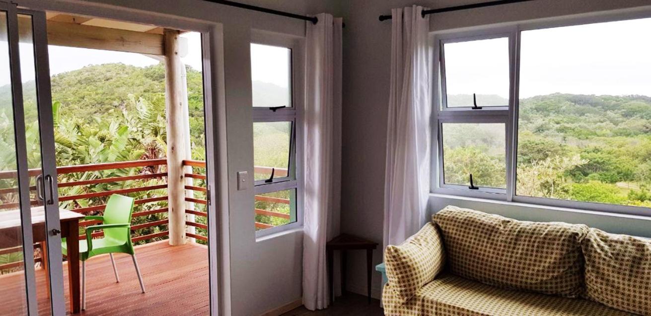 Deluxe Double Room with Balcony and Sea View - Photo 8
