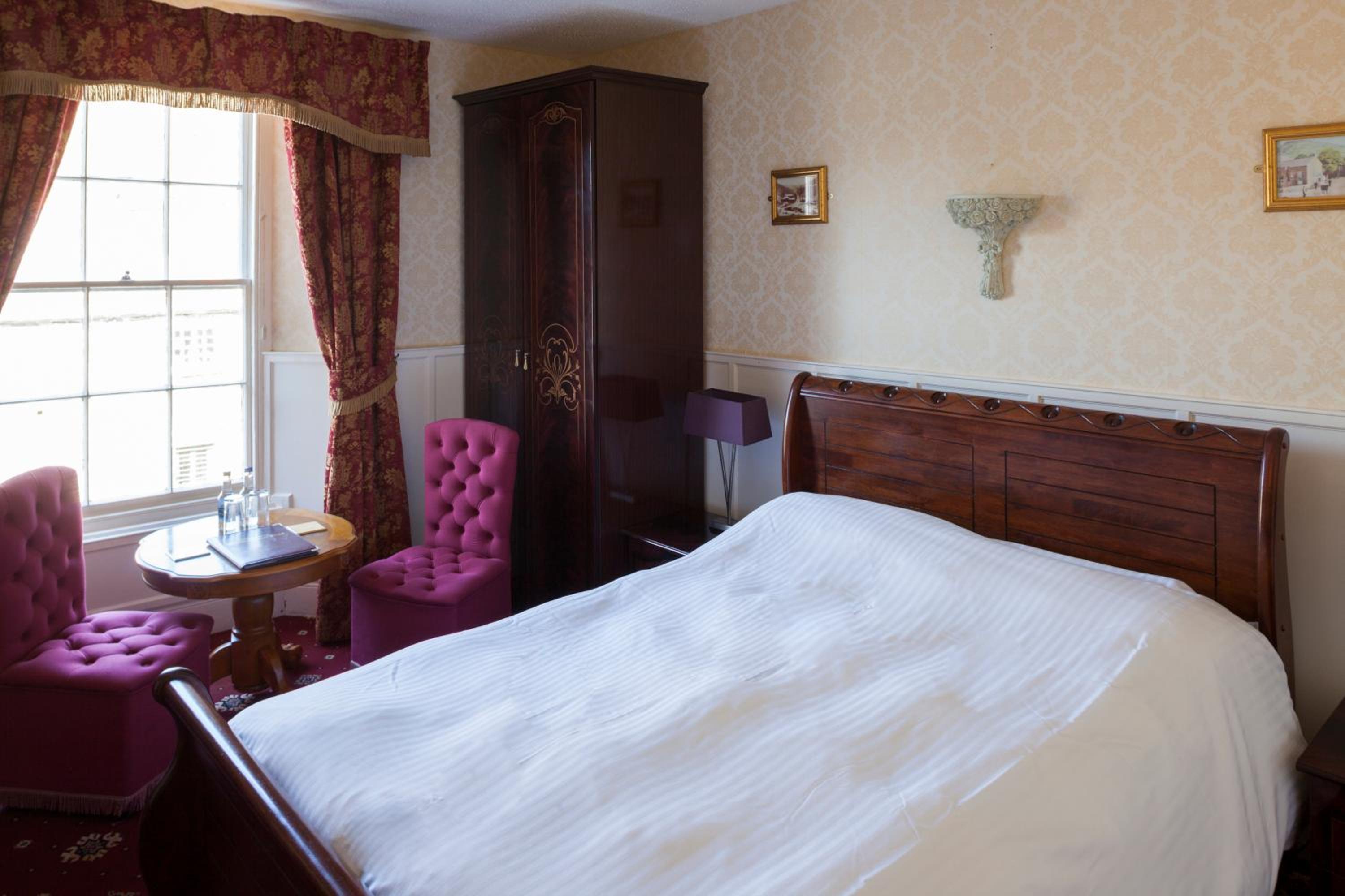 Standard Double Room - Photo 3