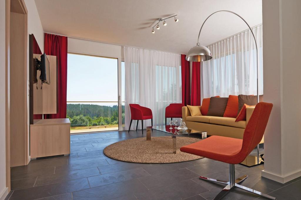 Deluxe Suite Superior with Balcony photo 2