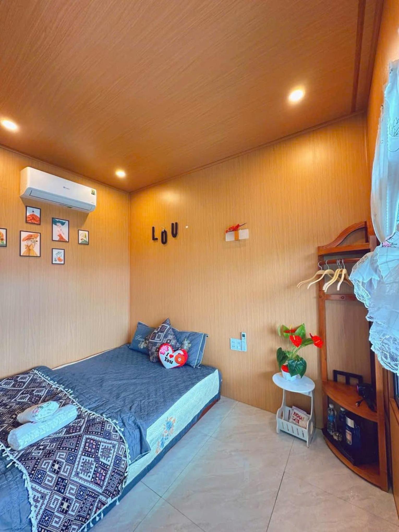 Bungalow photo 1