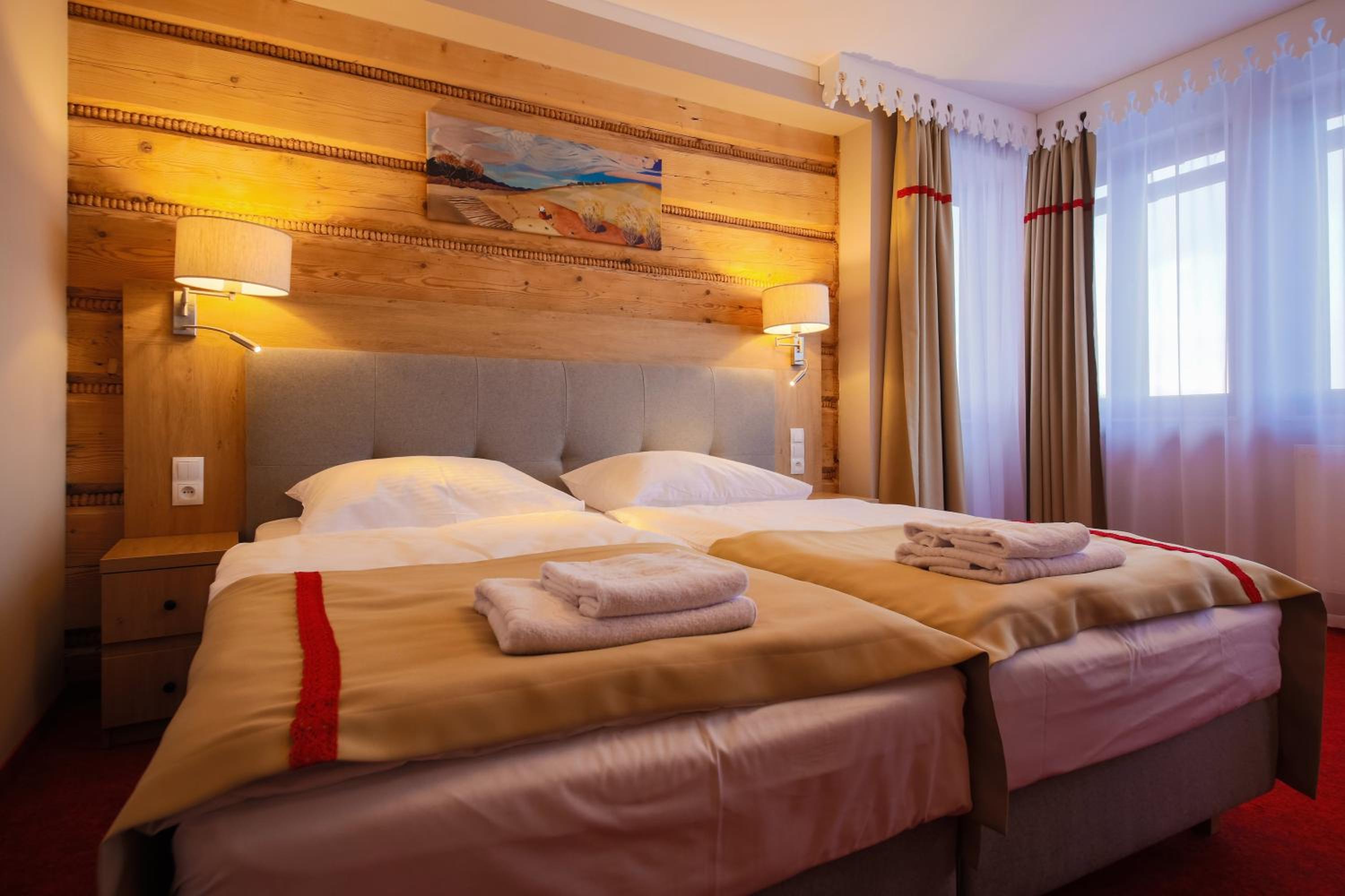 Double or Twin Room - Photo 11