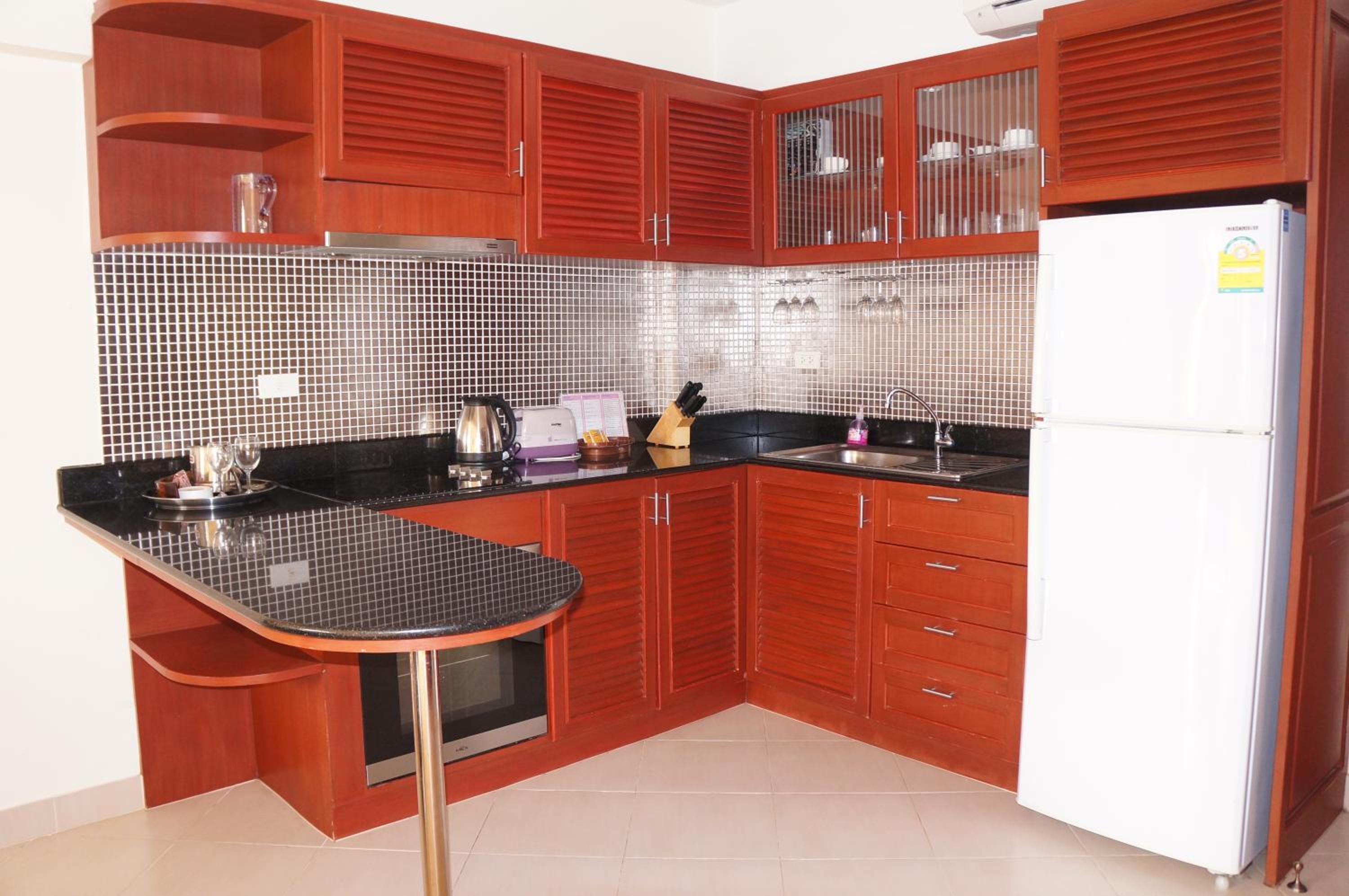 Family Suite - Two Bedrooms - Photo 2