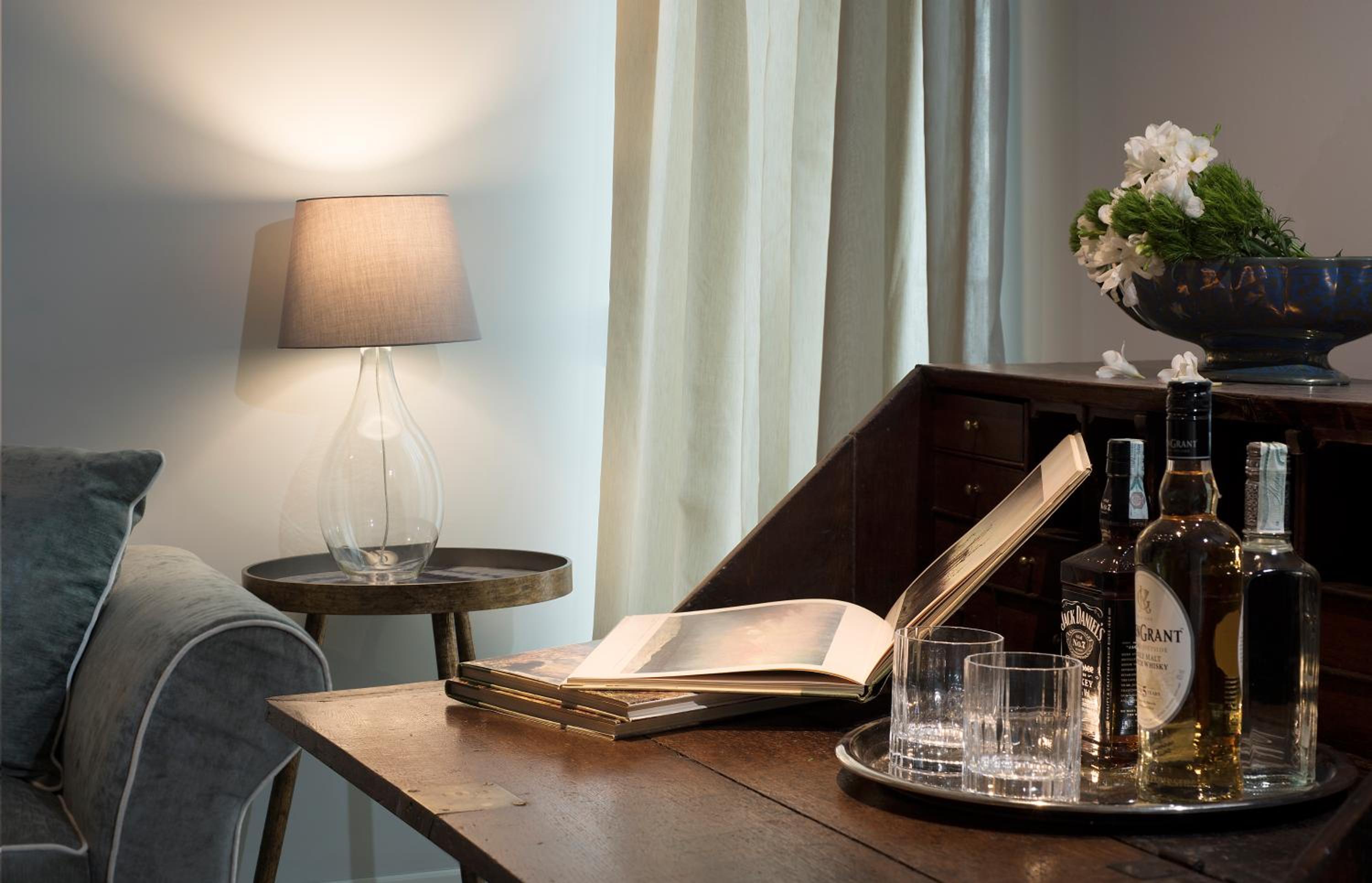 Executive Suite with City View photo 2