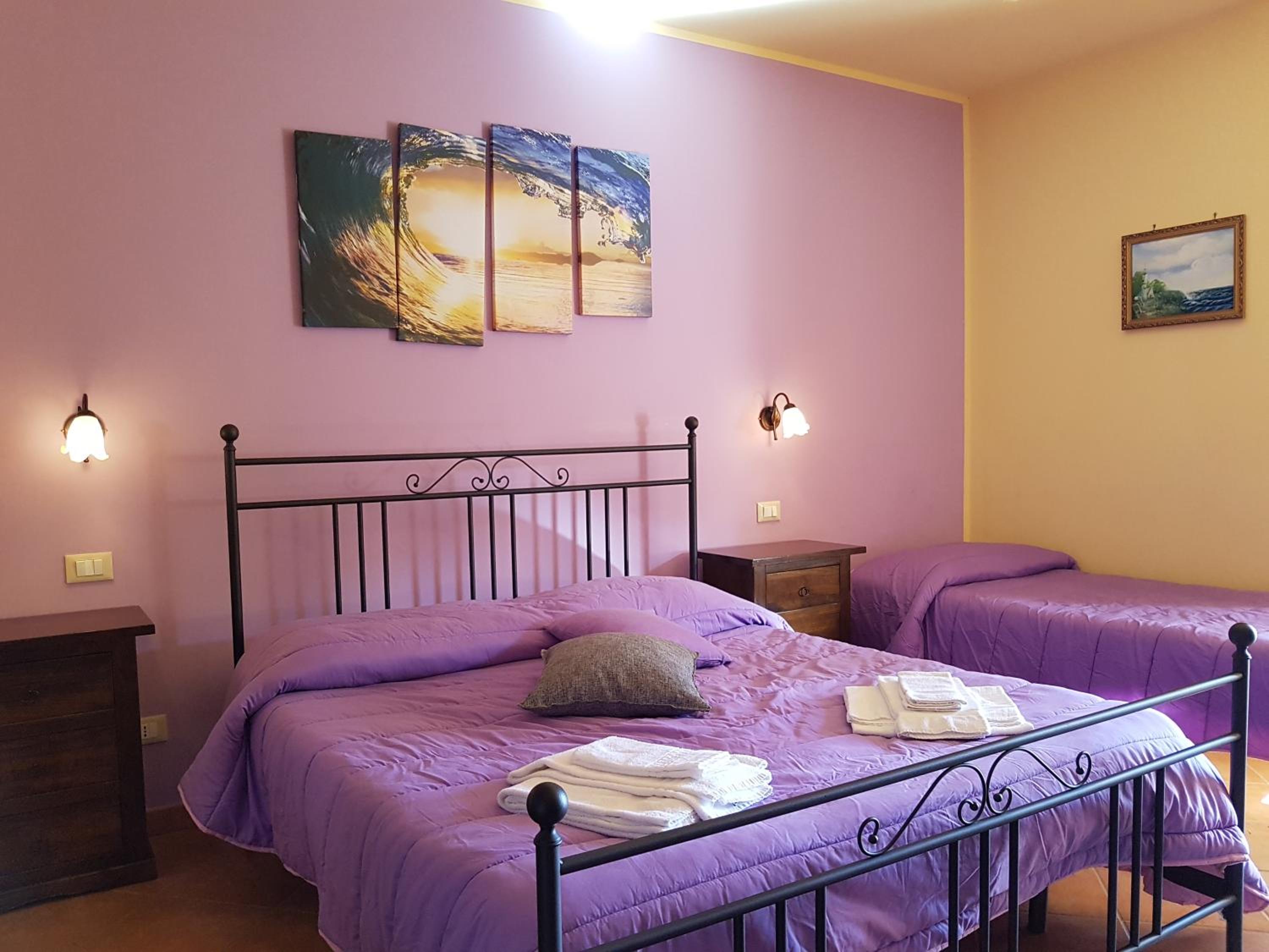 Triple Room - Photo 14