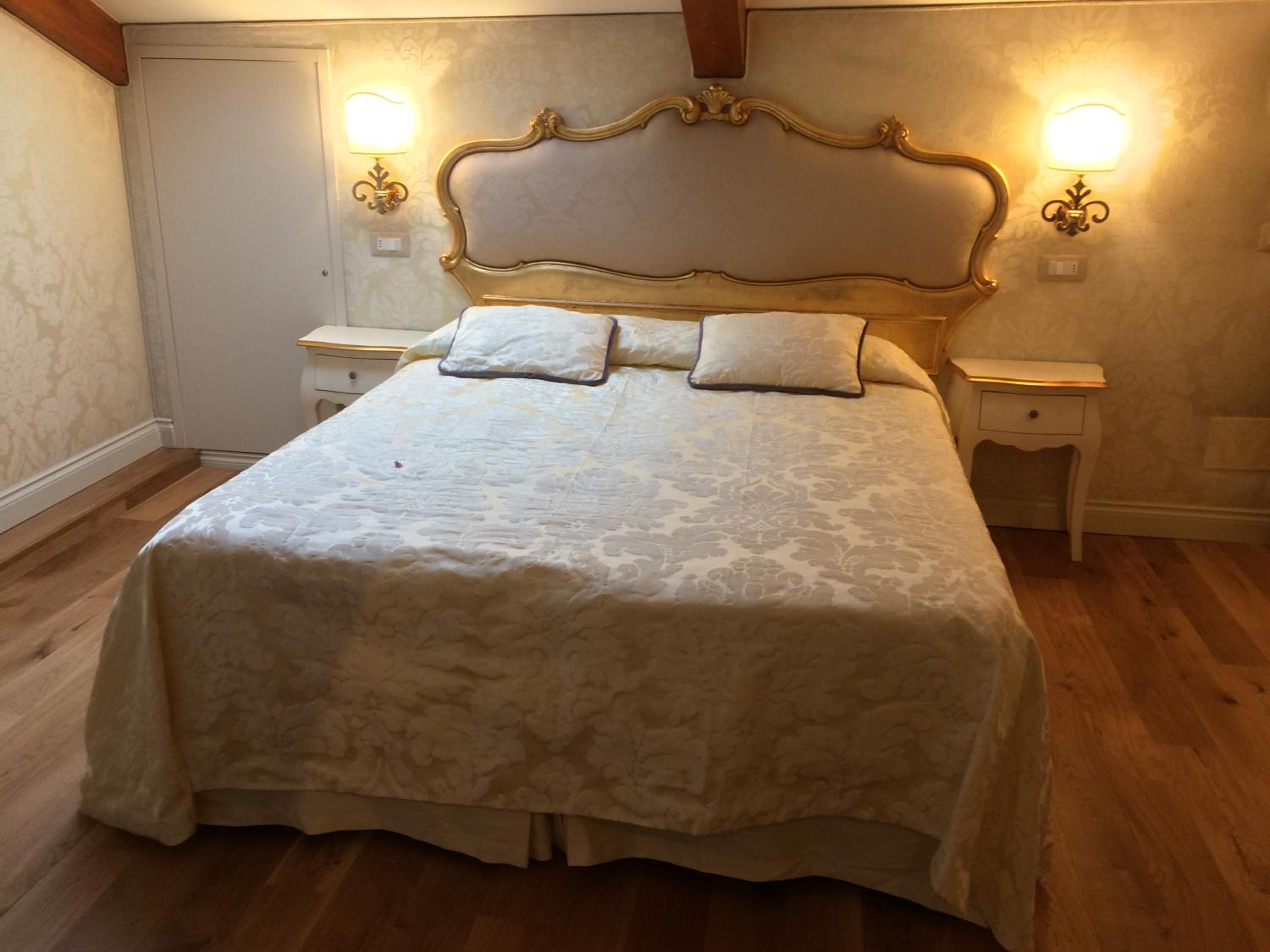 Luxury Triple Room photo 2