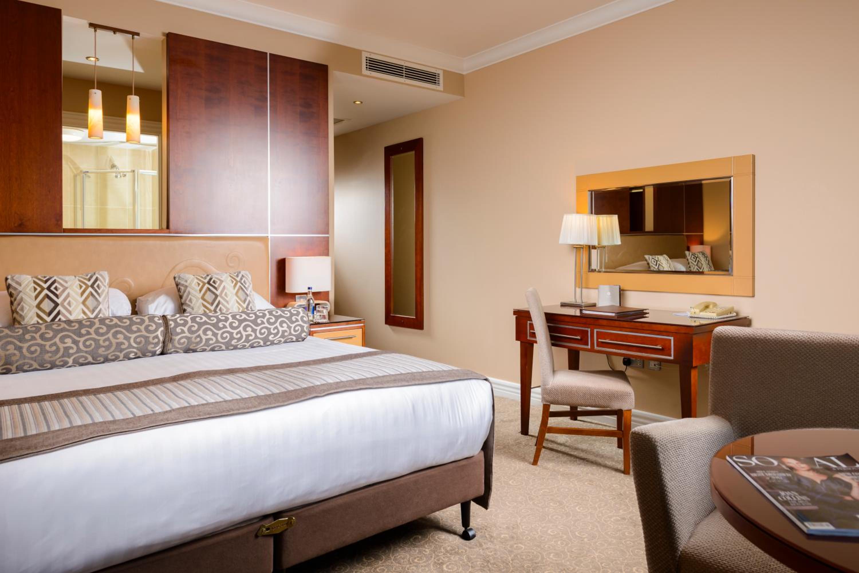 Deluxe Double Room - Photo 1