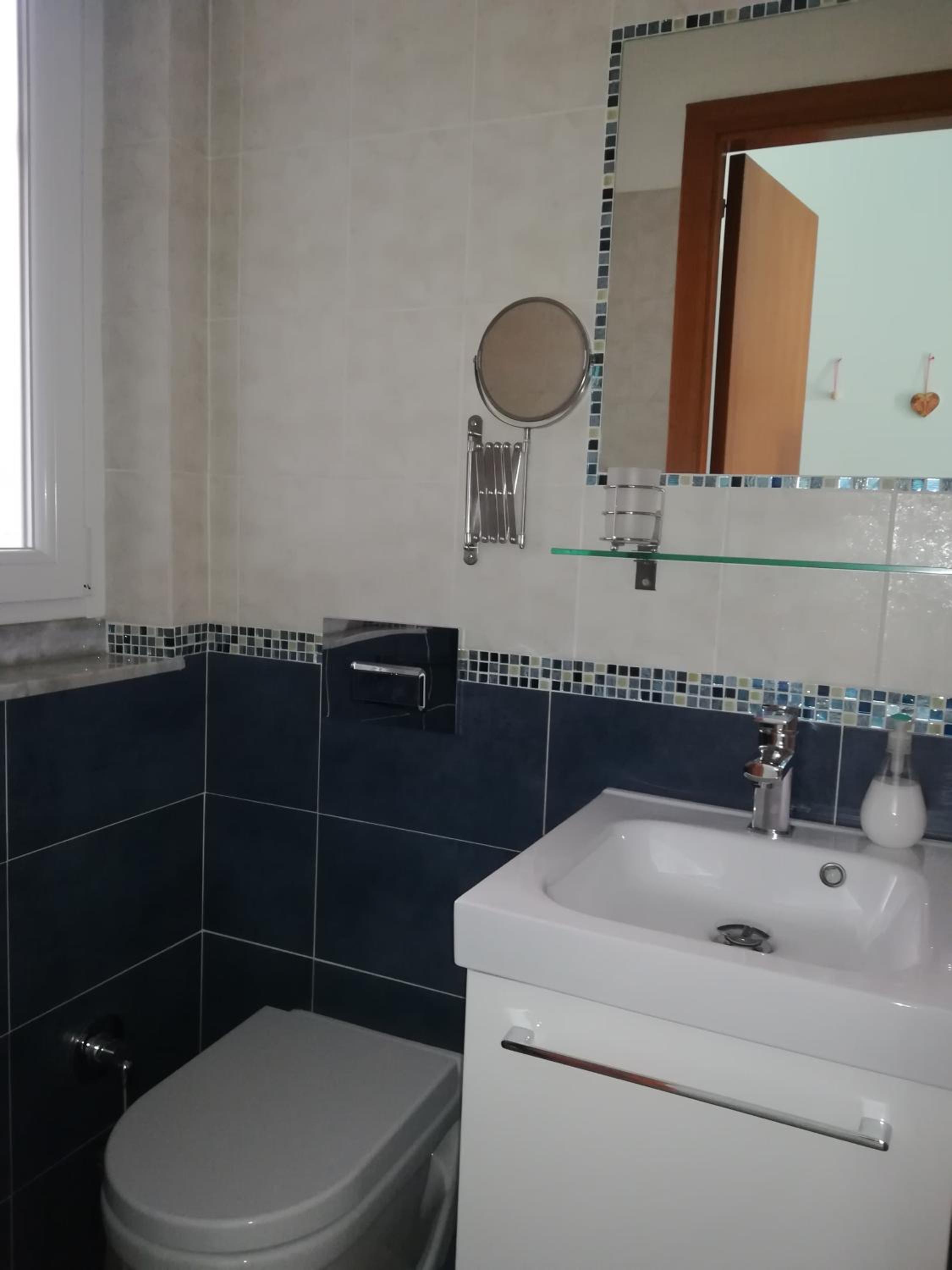 Apartment - Photo 27