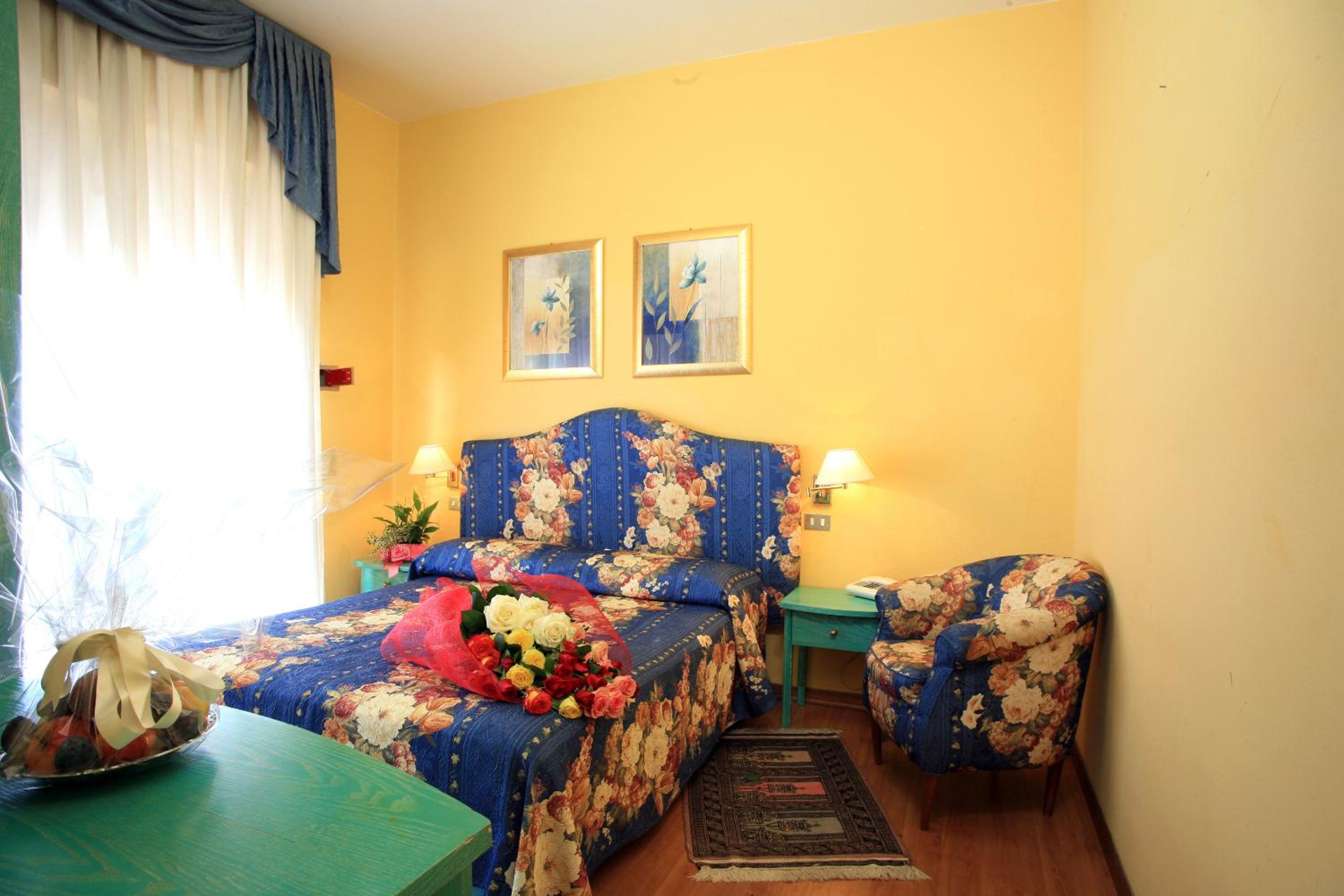 Single Room photo 1