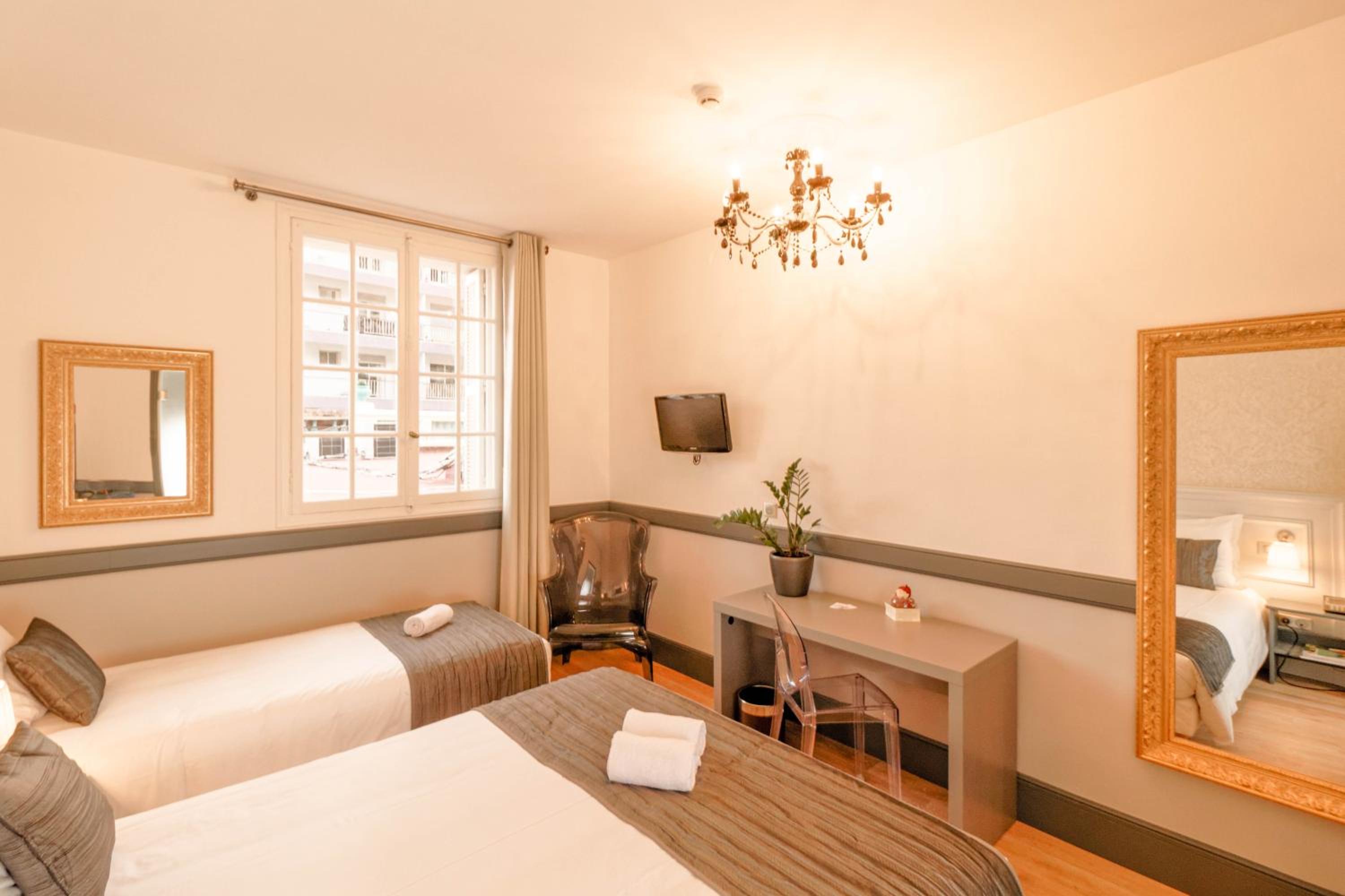 Triple Room South Facing