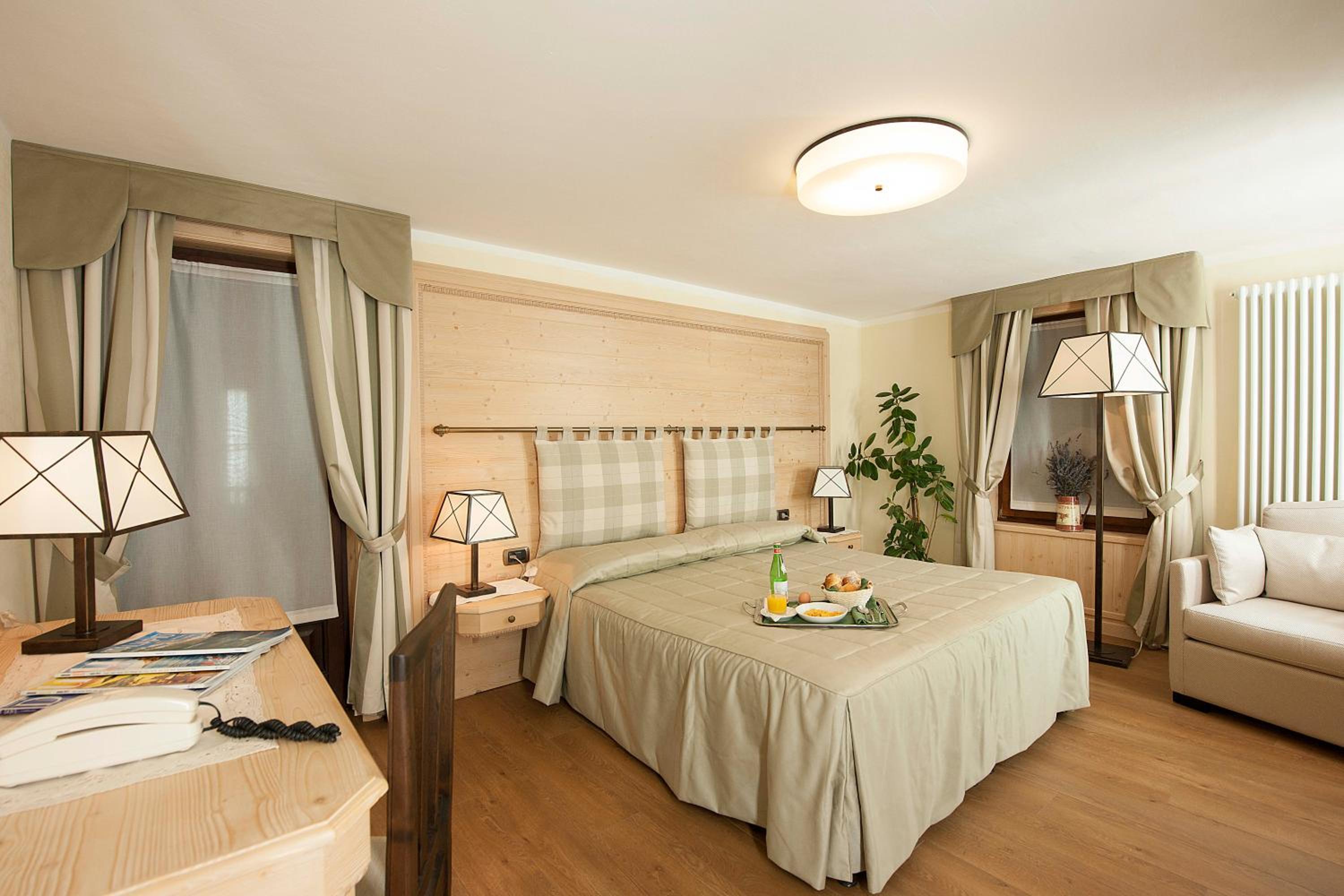 Superior Double or Twin Room - Photo 3