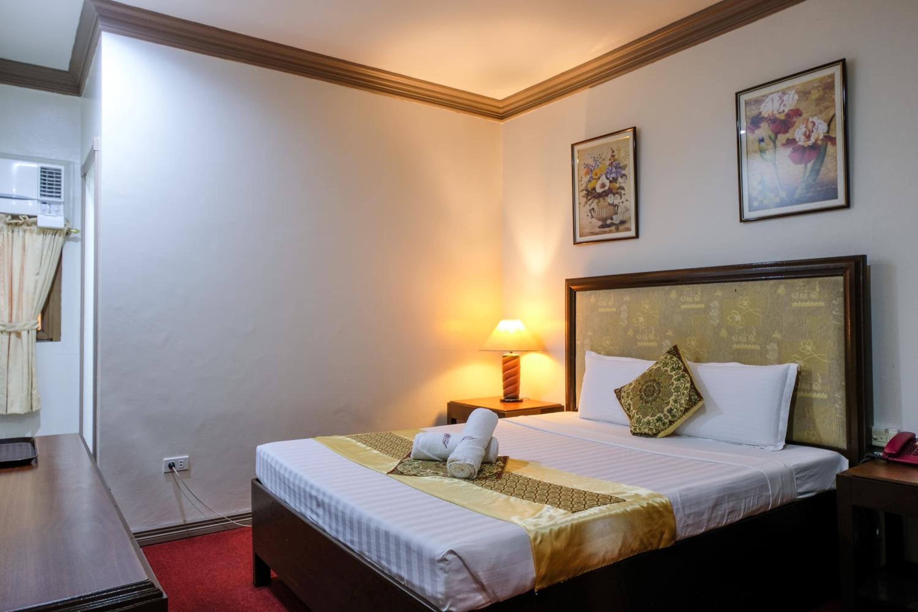 Superior Queen Room