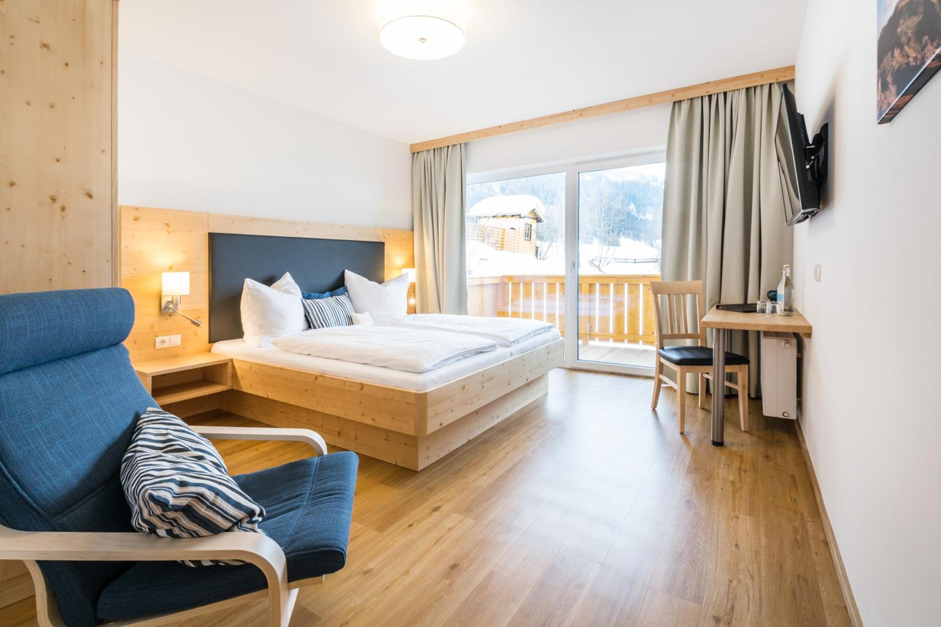 Double Room with Balcony photo 1