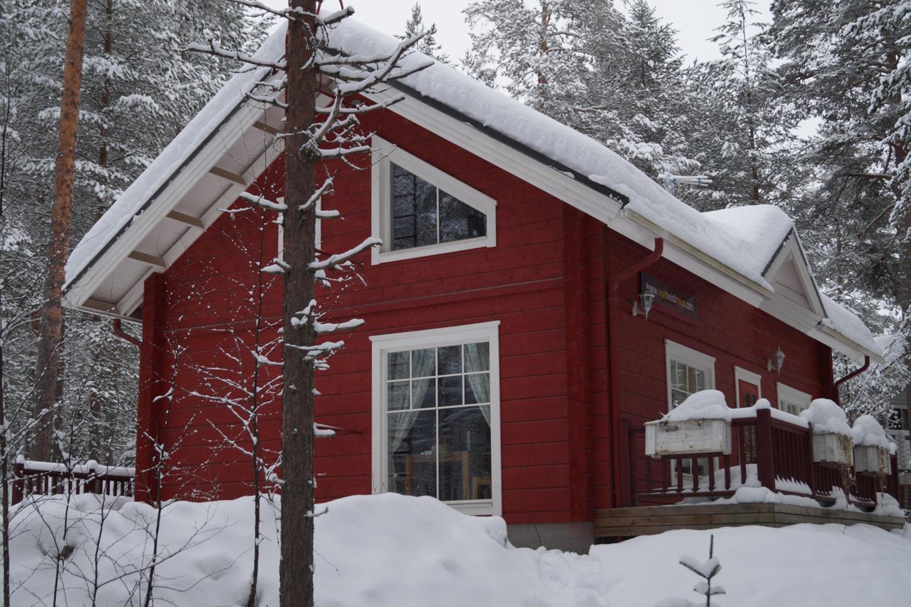Two-Bedroom House - Photo 27