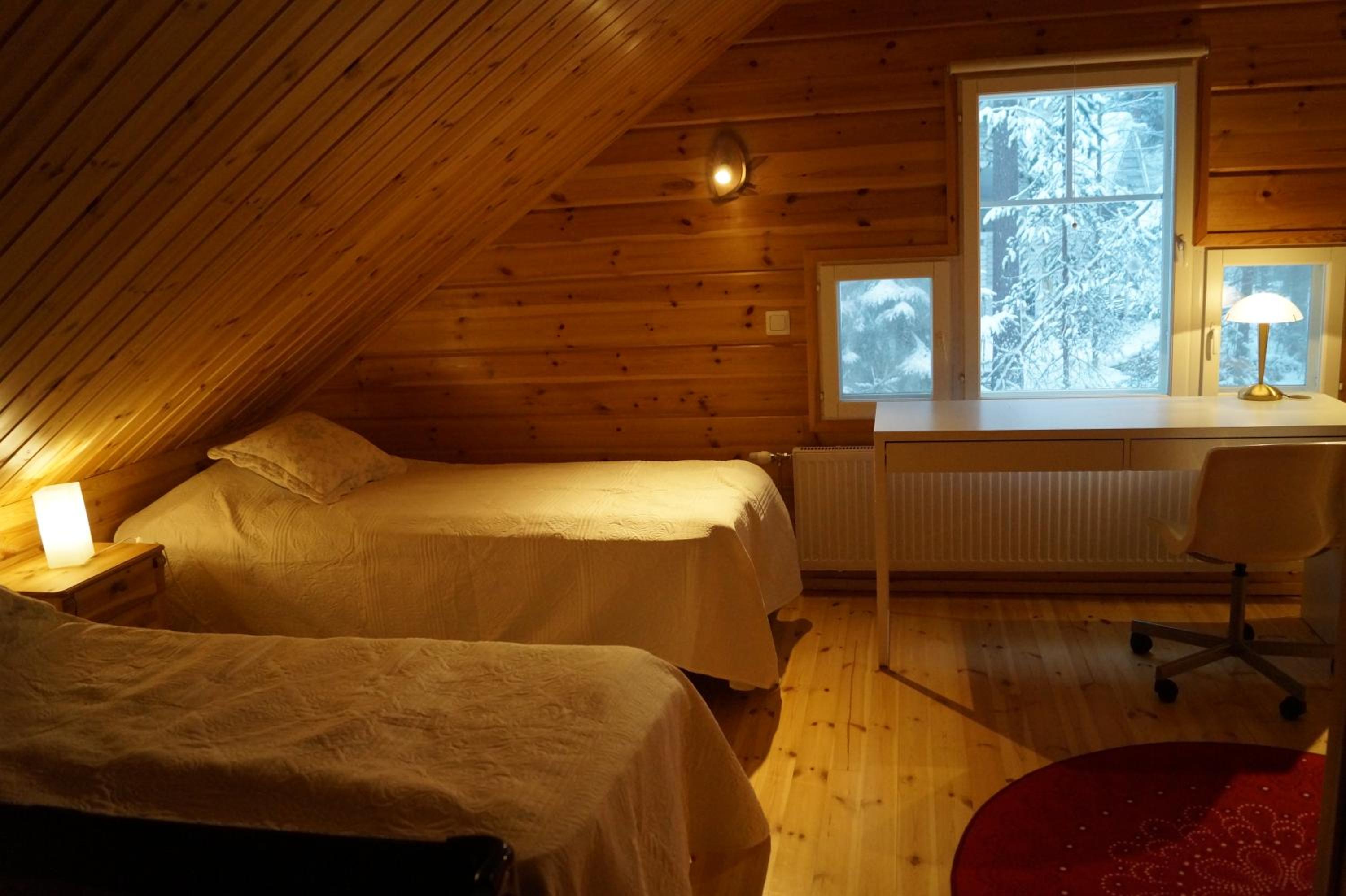 Two-Bedroom House - Photo 26