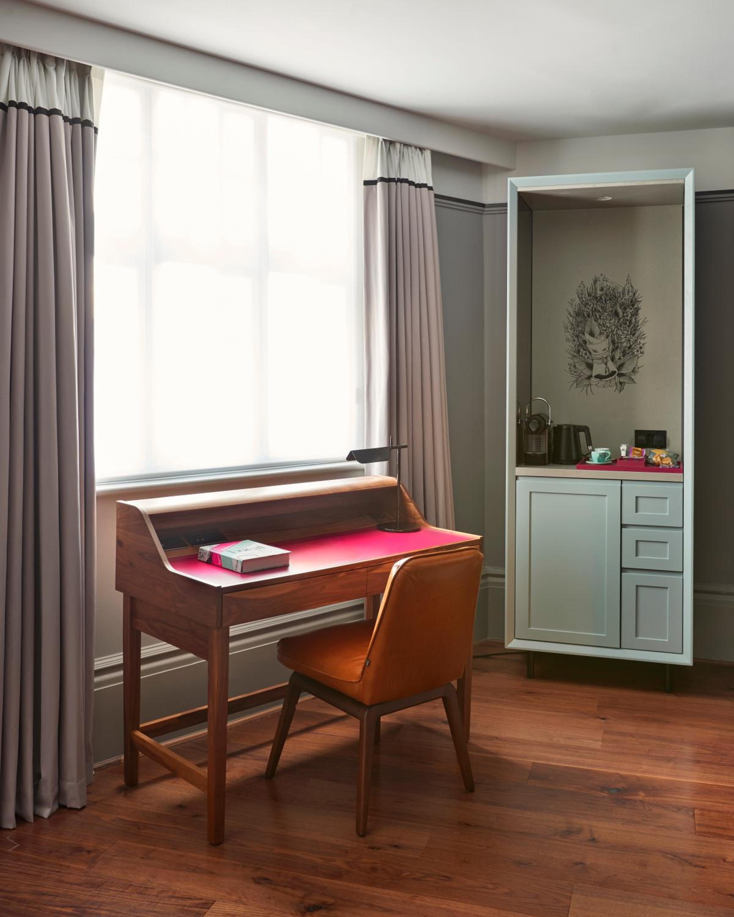 Large Suite