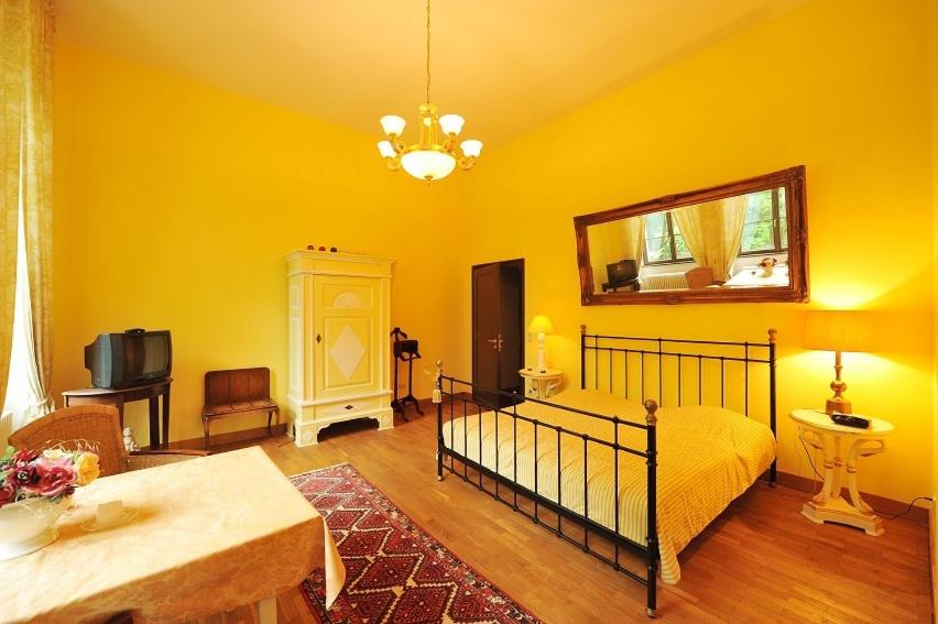 Standard Double Room - Photo 4