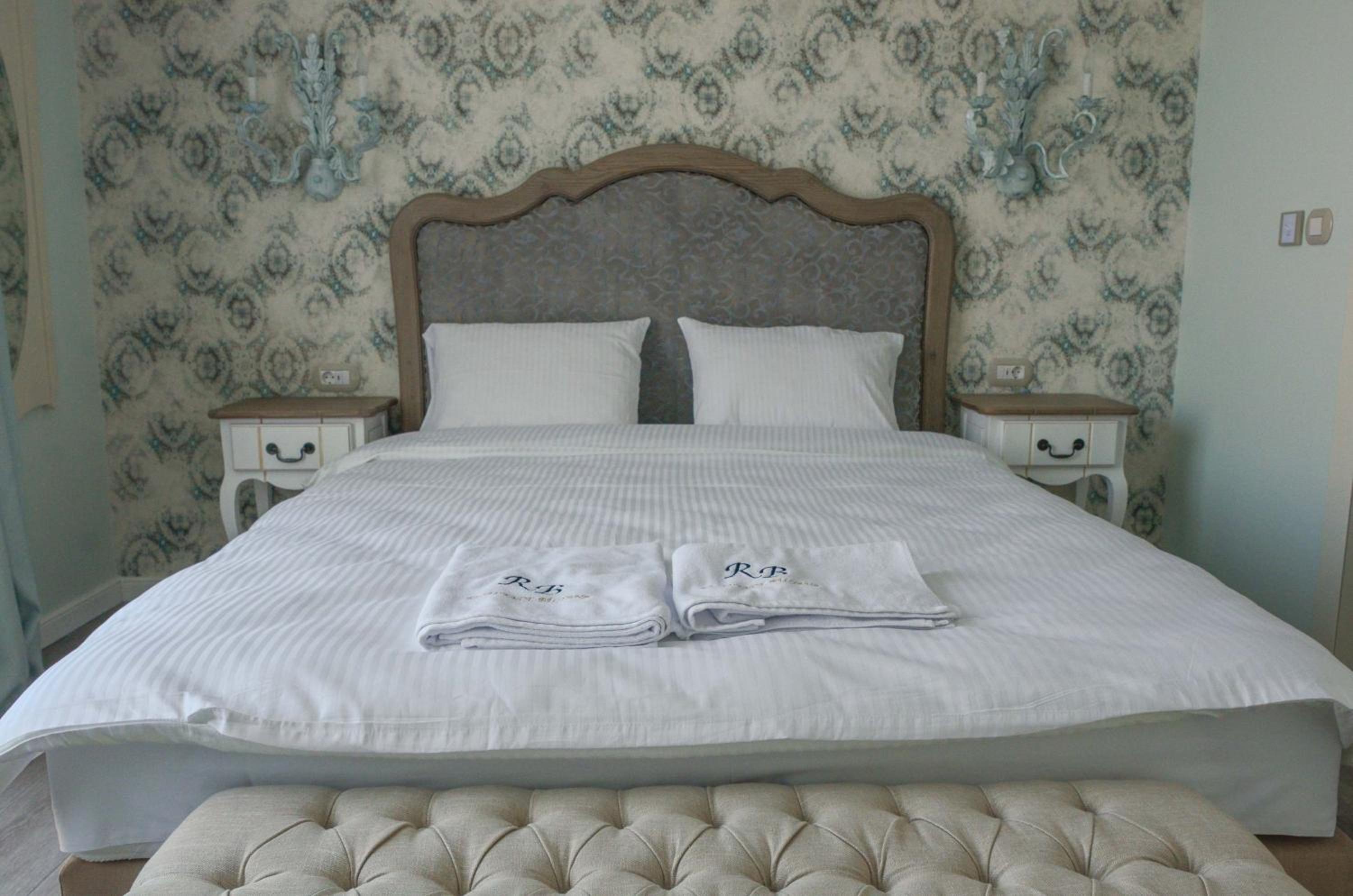 Deluxe Double Room photo 2
