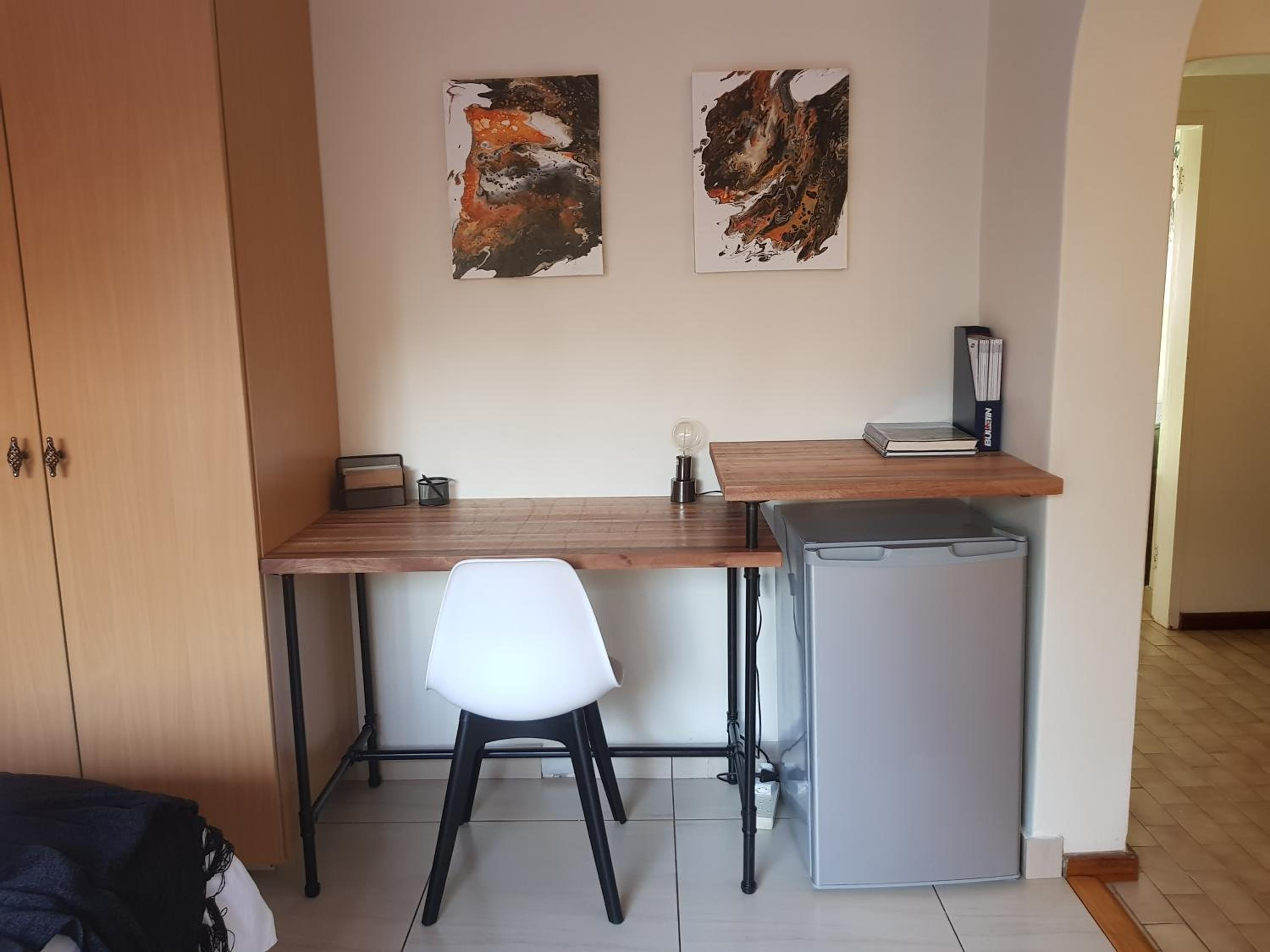 Queen Suite - Photo 12