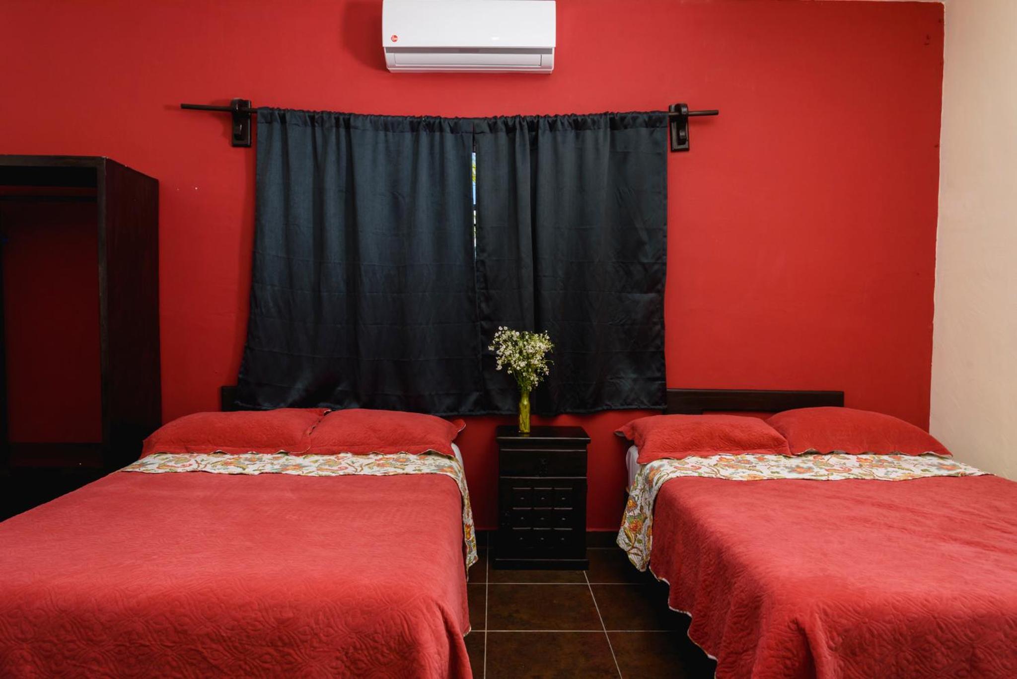 Twin Room with Private External Bathroom - Photo 5