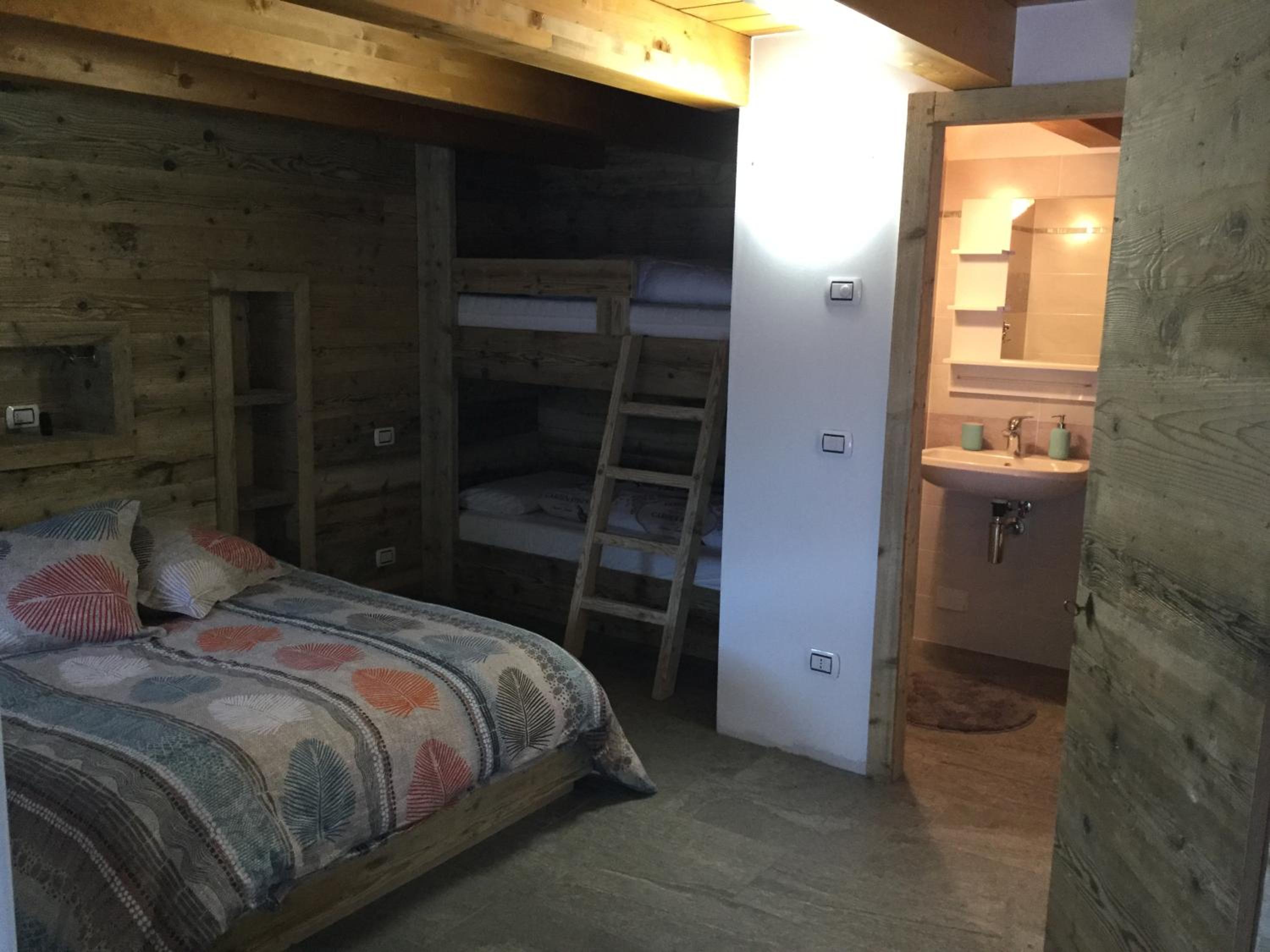 Double or Twin Room photo 2