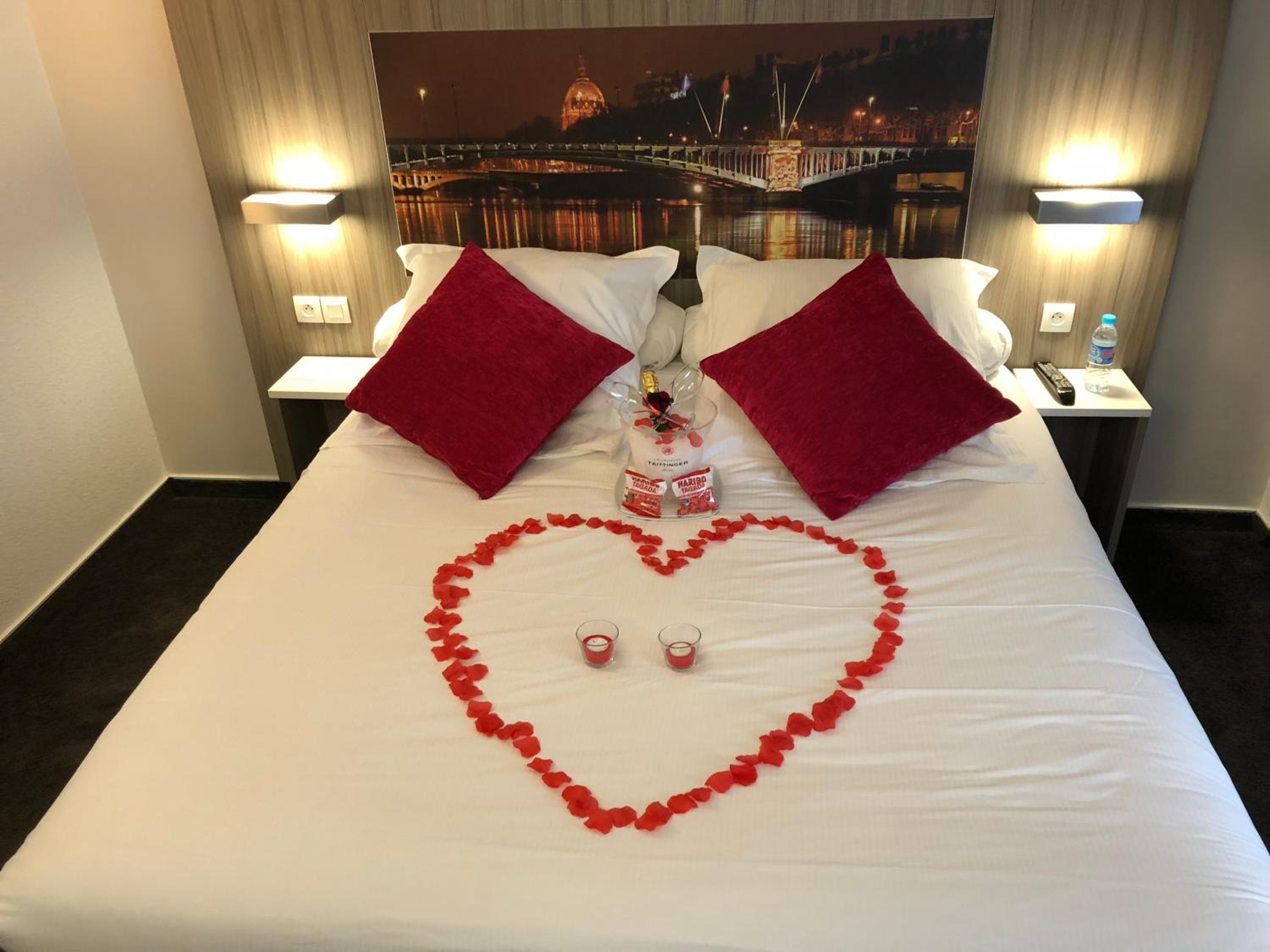 Romantic Double Room