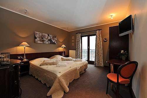 Double Room with Shower