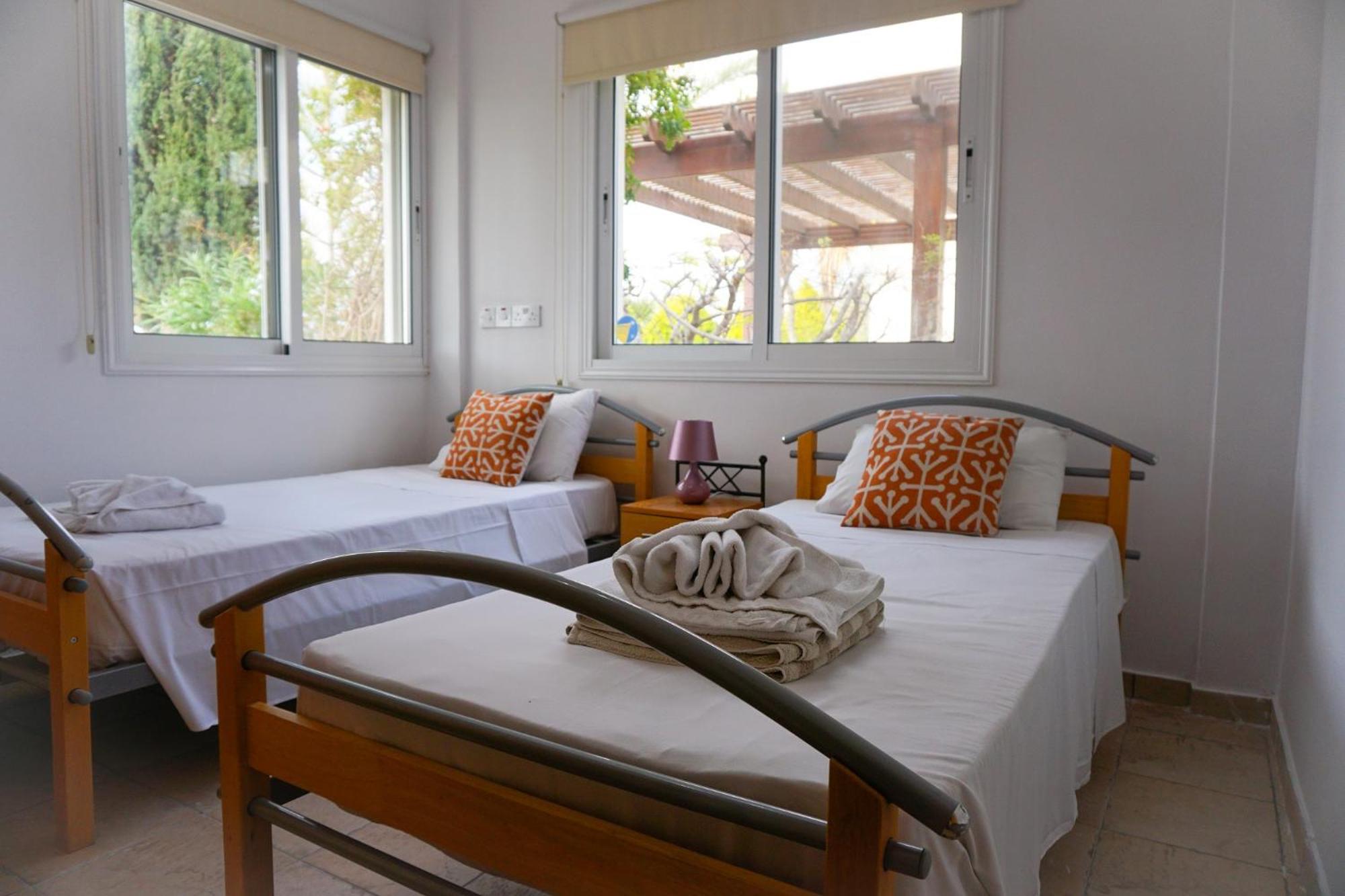 Four-Bedroom Villa with Private Pool photo 2