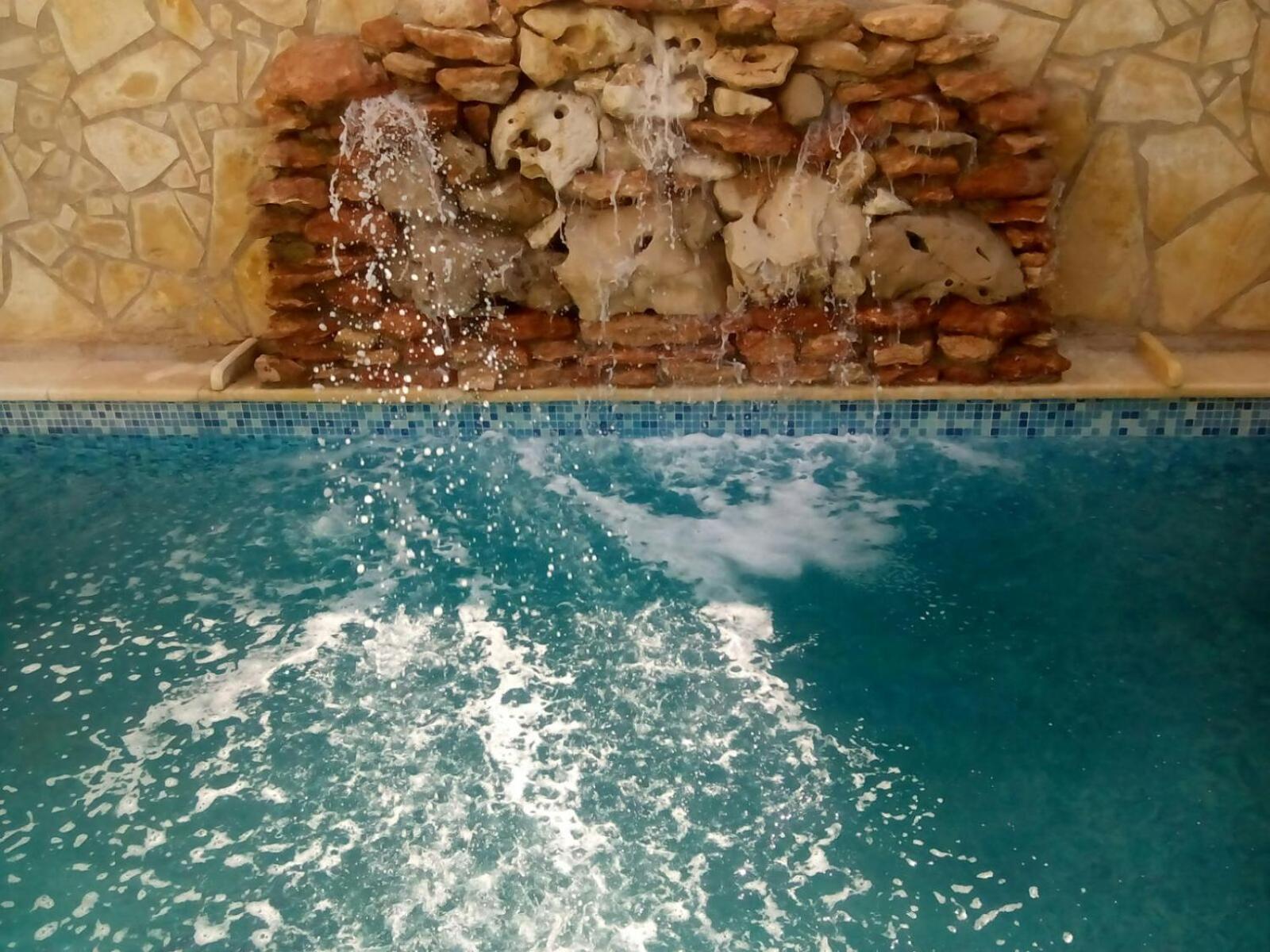 Two-Bedroom House photo 3