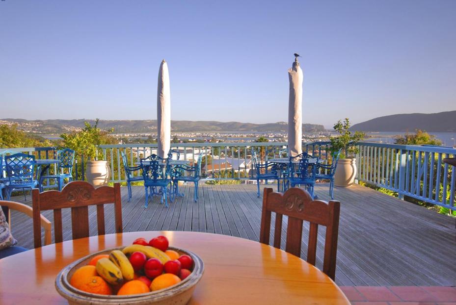 Twin Room With Balcony Or Patio photo 2