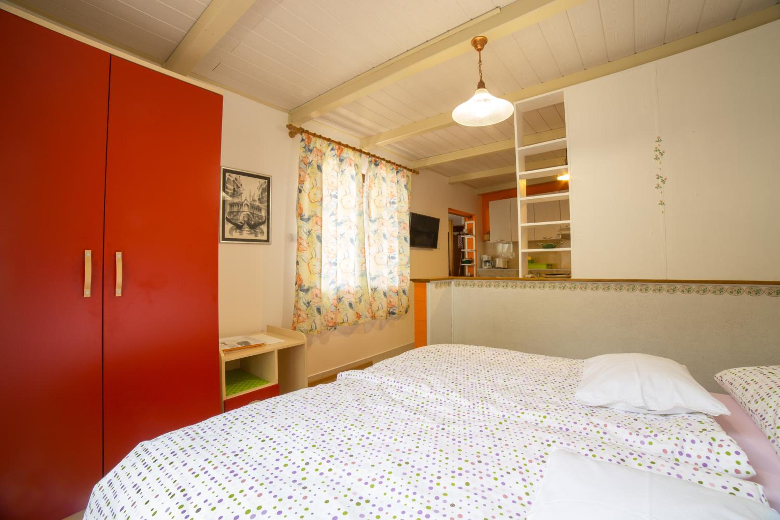 Studio Apartment with Sea View