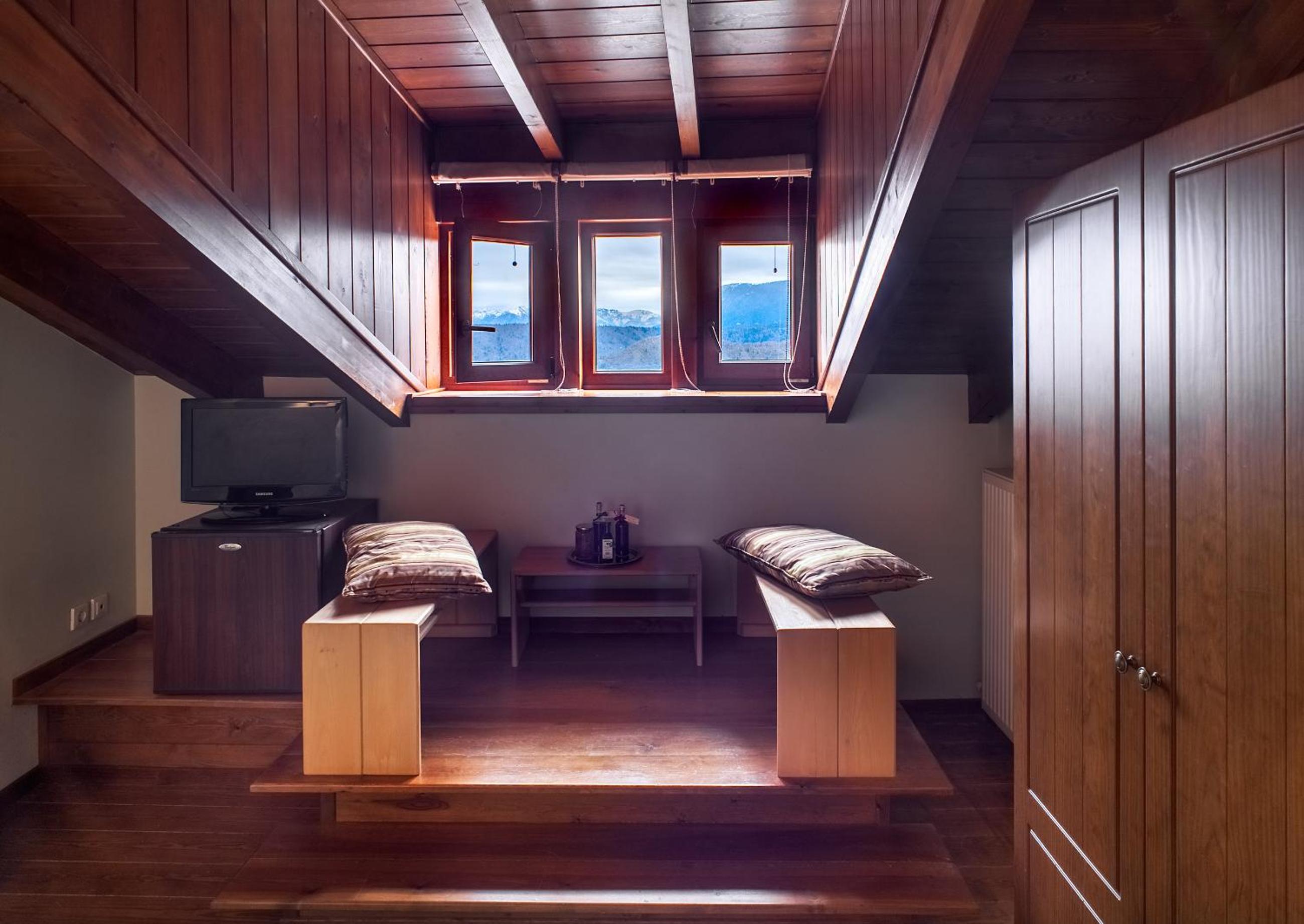 Loft photo 2