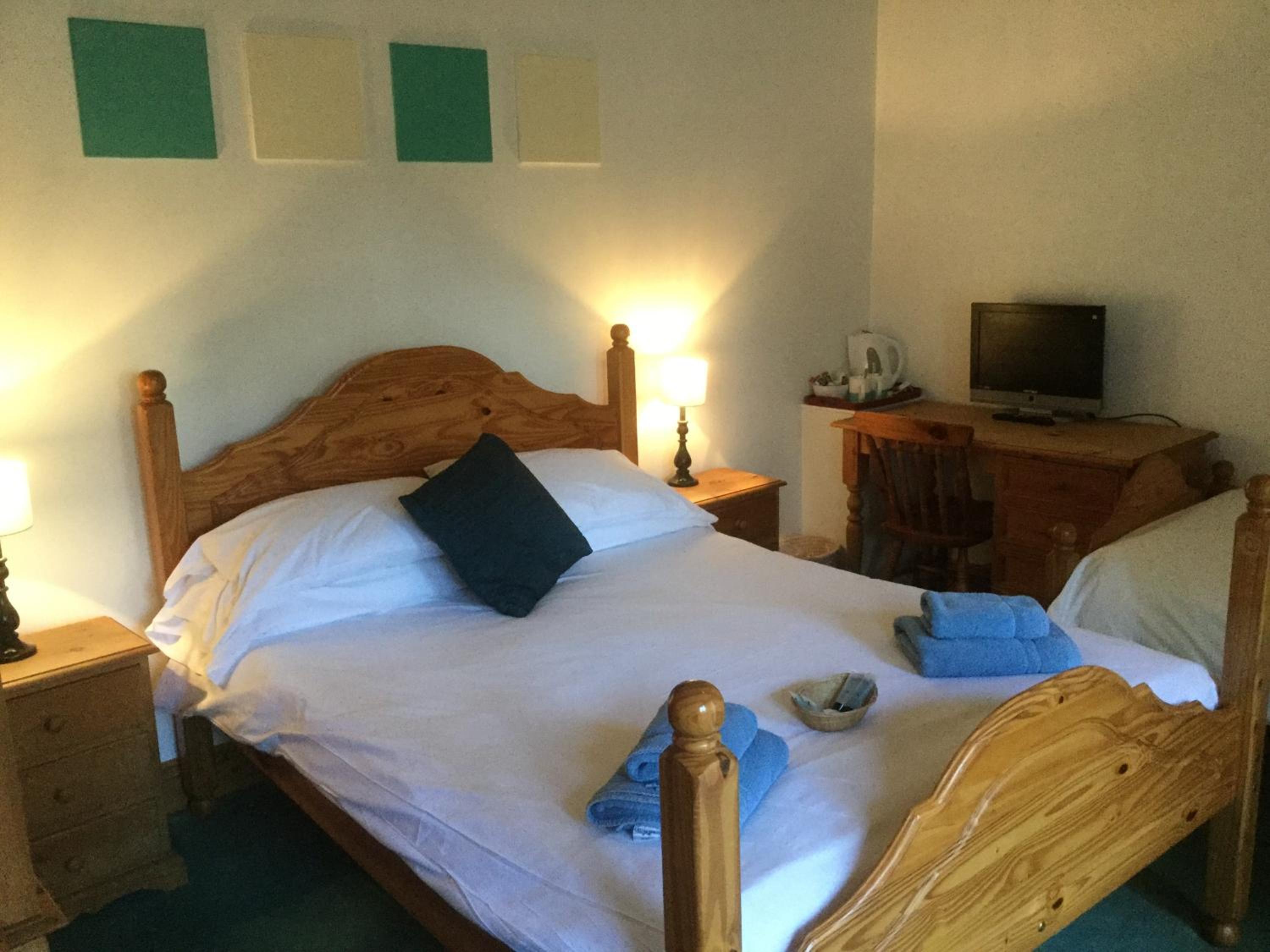 Double Room - Photo 2