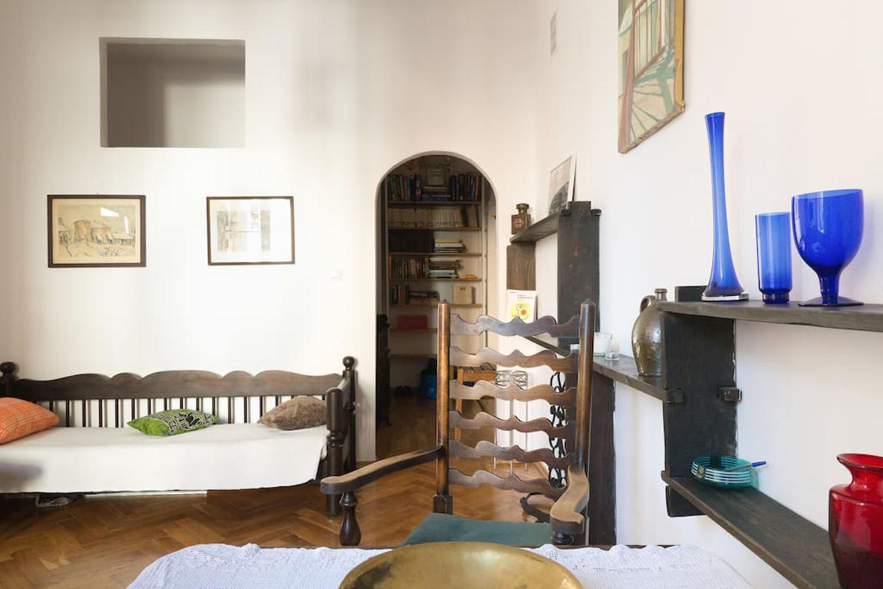 Apartment - Photo 11