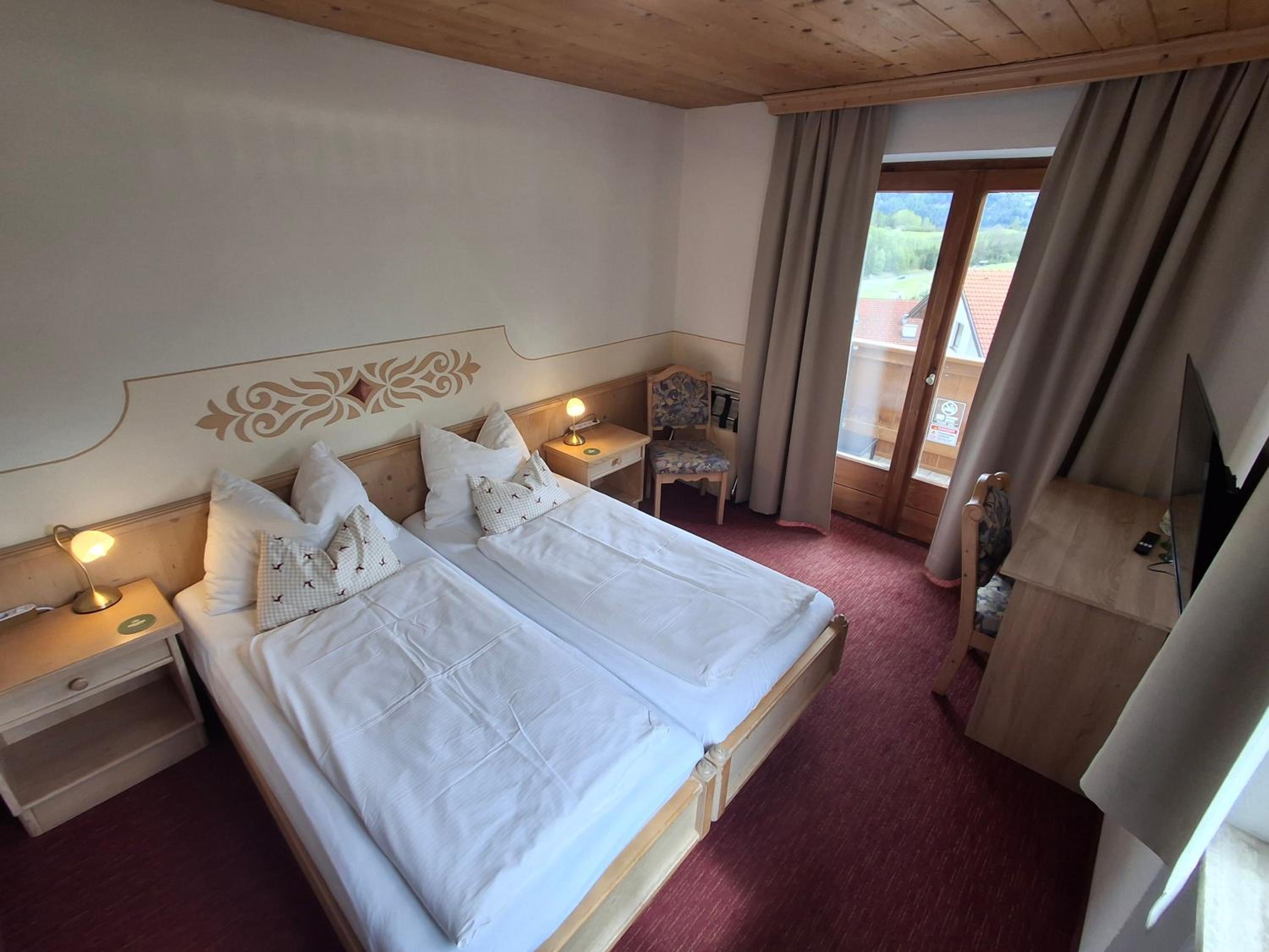 Double or Twin Room with Balcony