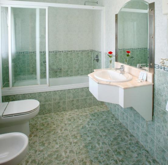 Double or Twin Room photo 2