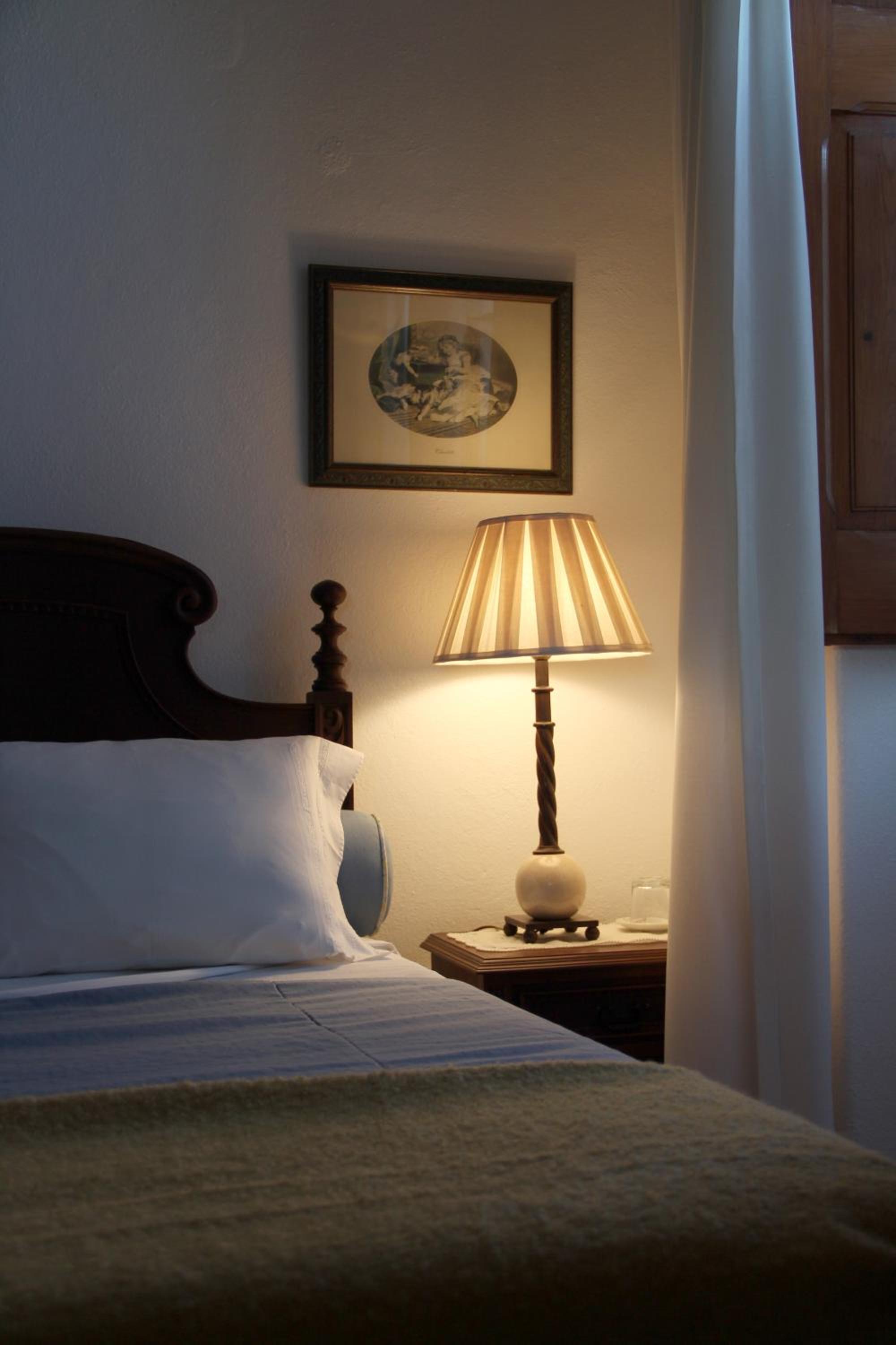 Double Room - Photo 8