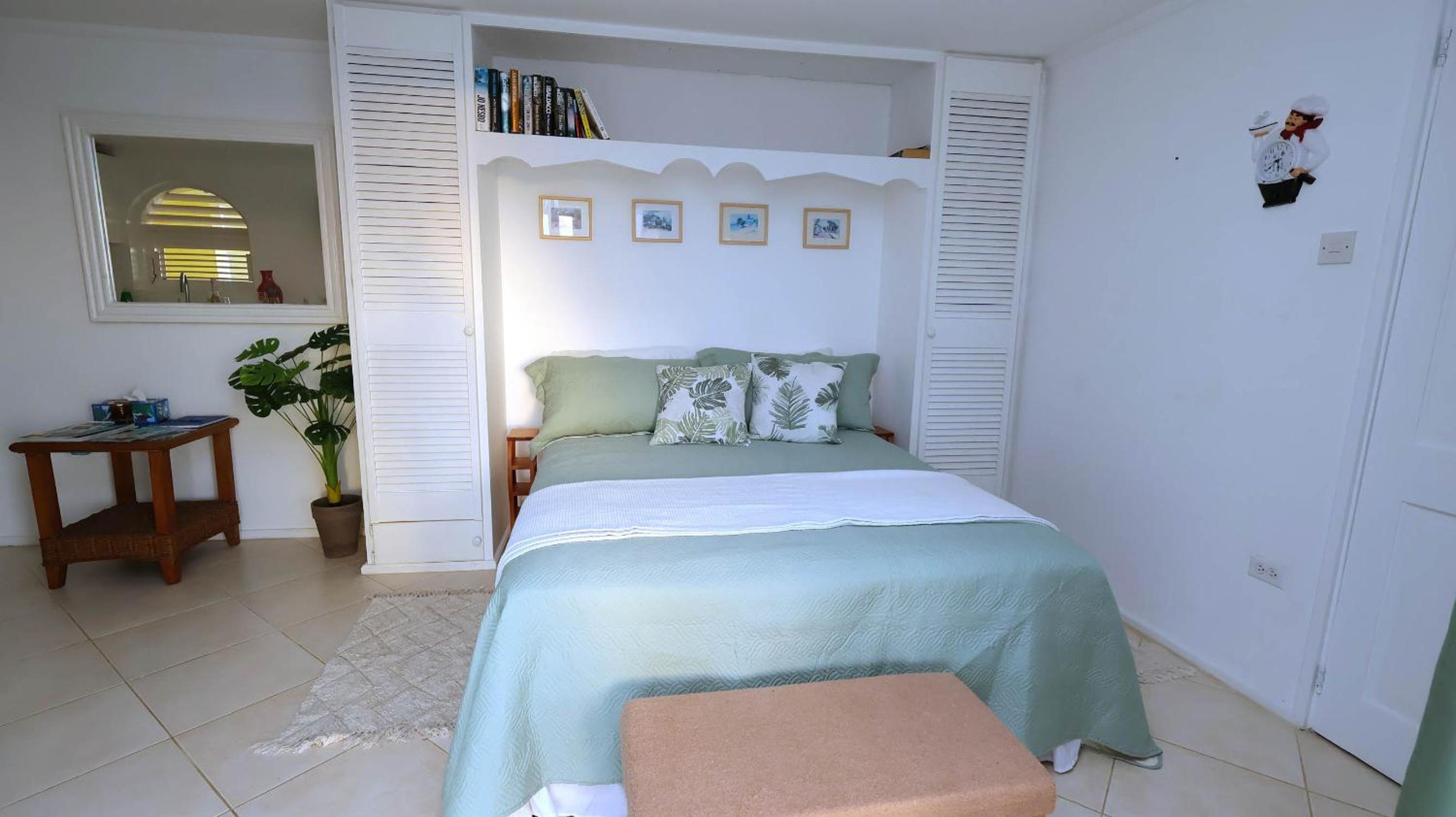 Deluxe Double Room with Balcony and Sea View