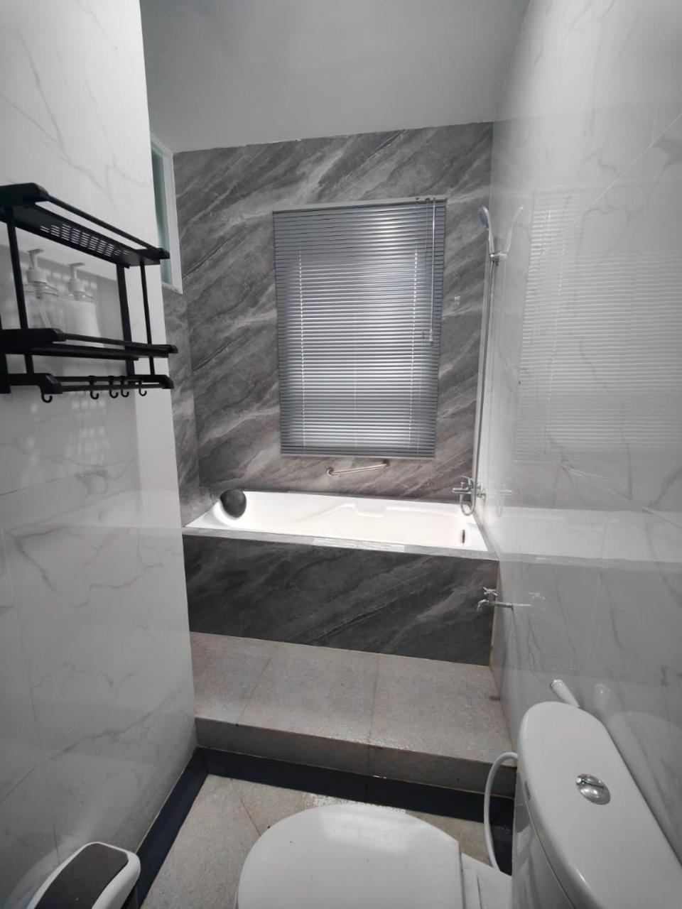 Budget Double or Twin Room photo 2