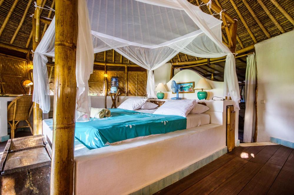 Deluxe Bungalow with Garden View - Photo 7