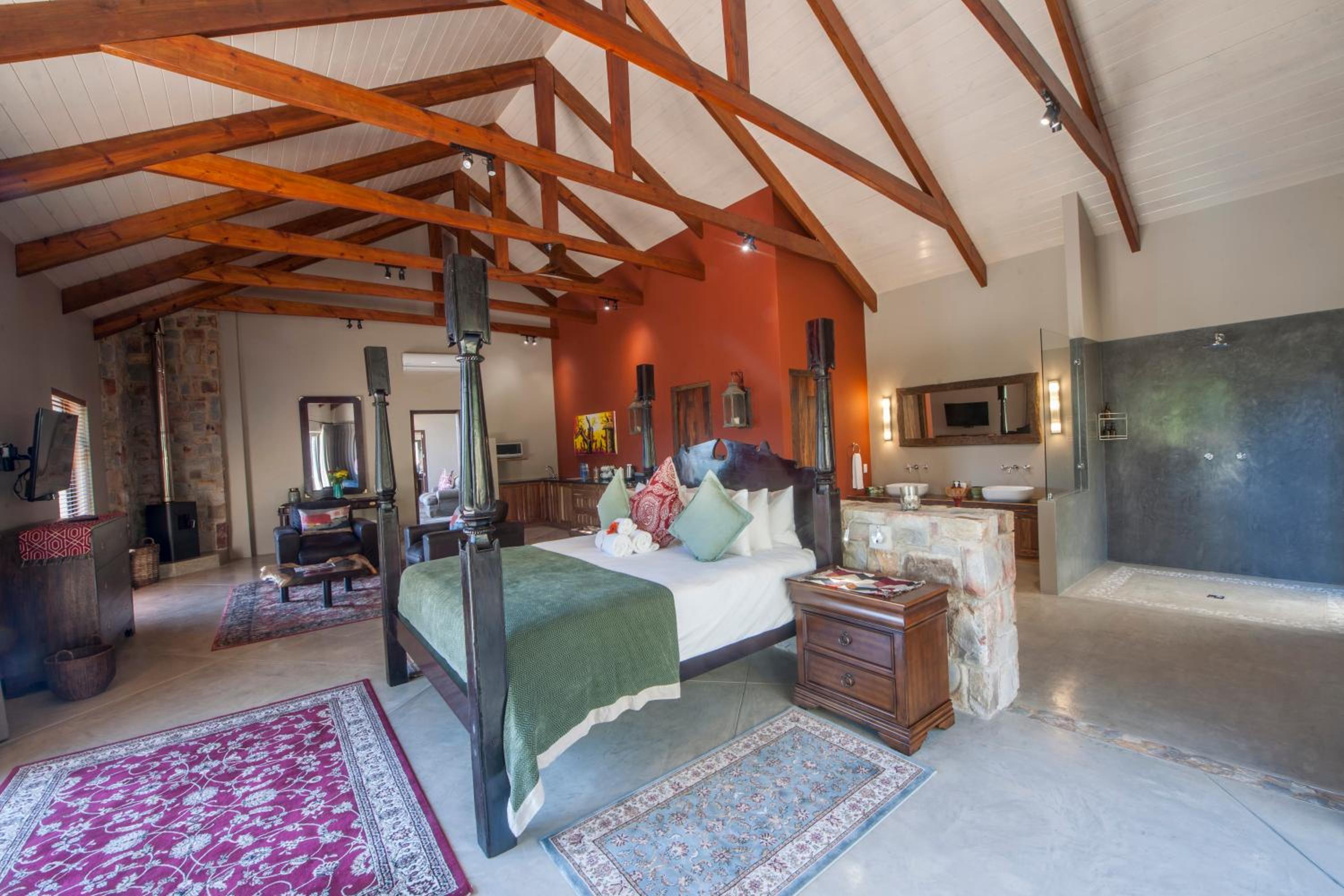 Suite with Private Pool photo 2