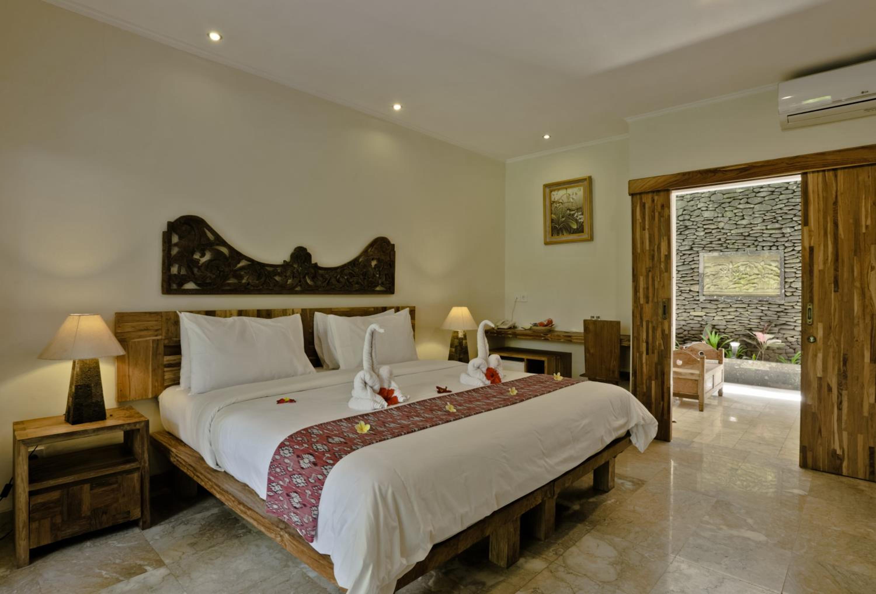 Deluxe Room - Free Welcome Massage and Afternoon Tea - Photo 1