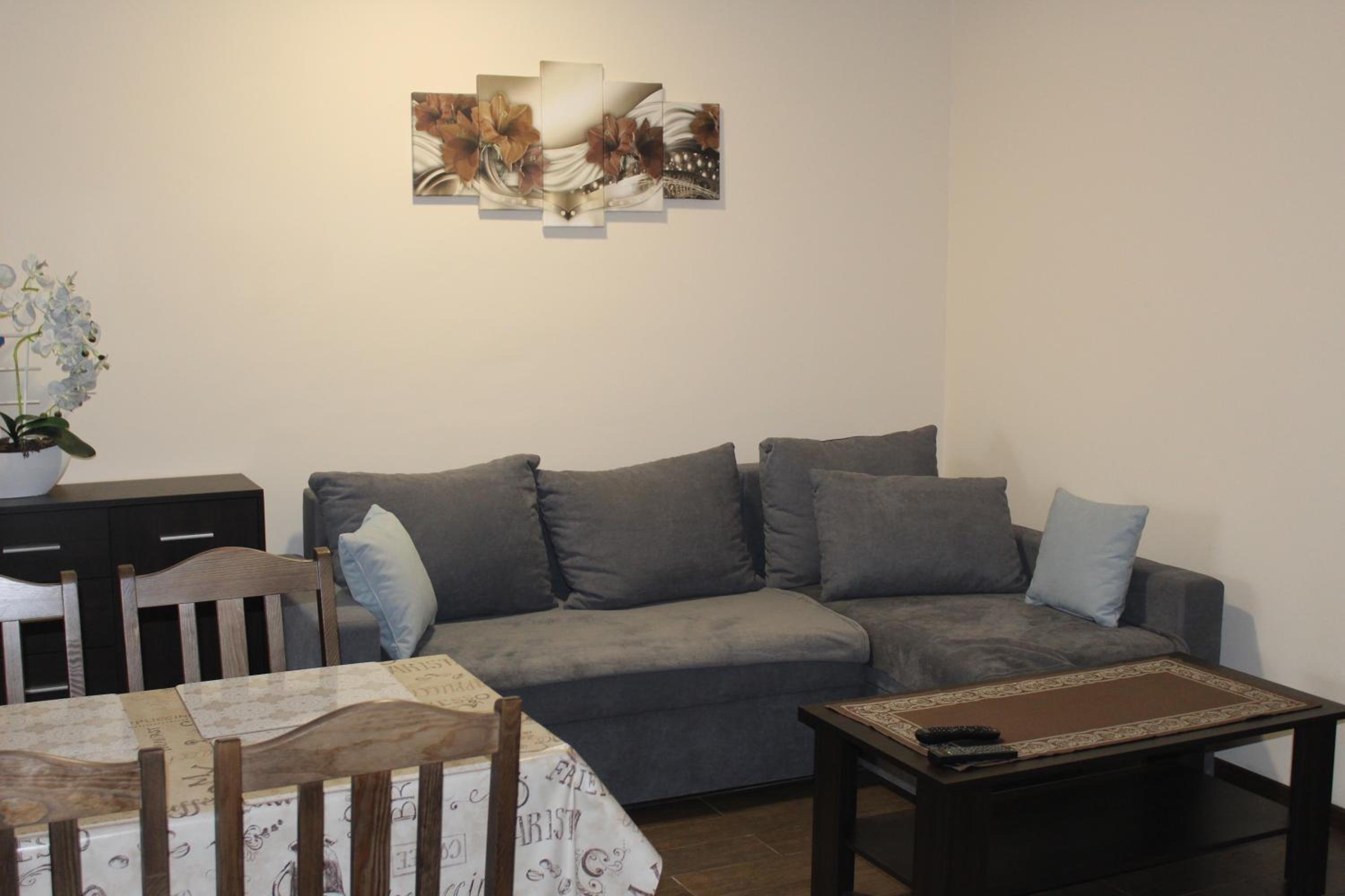 Apartment - Photo 1