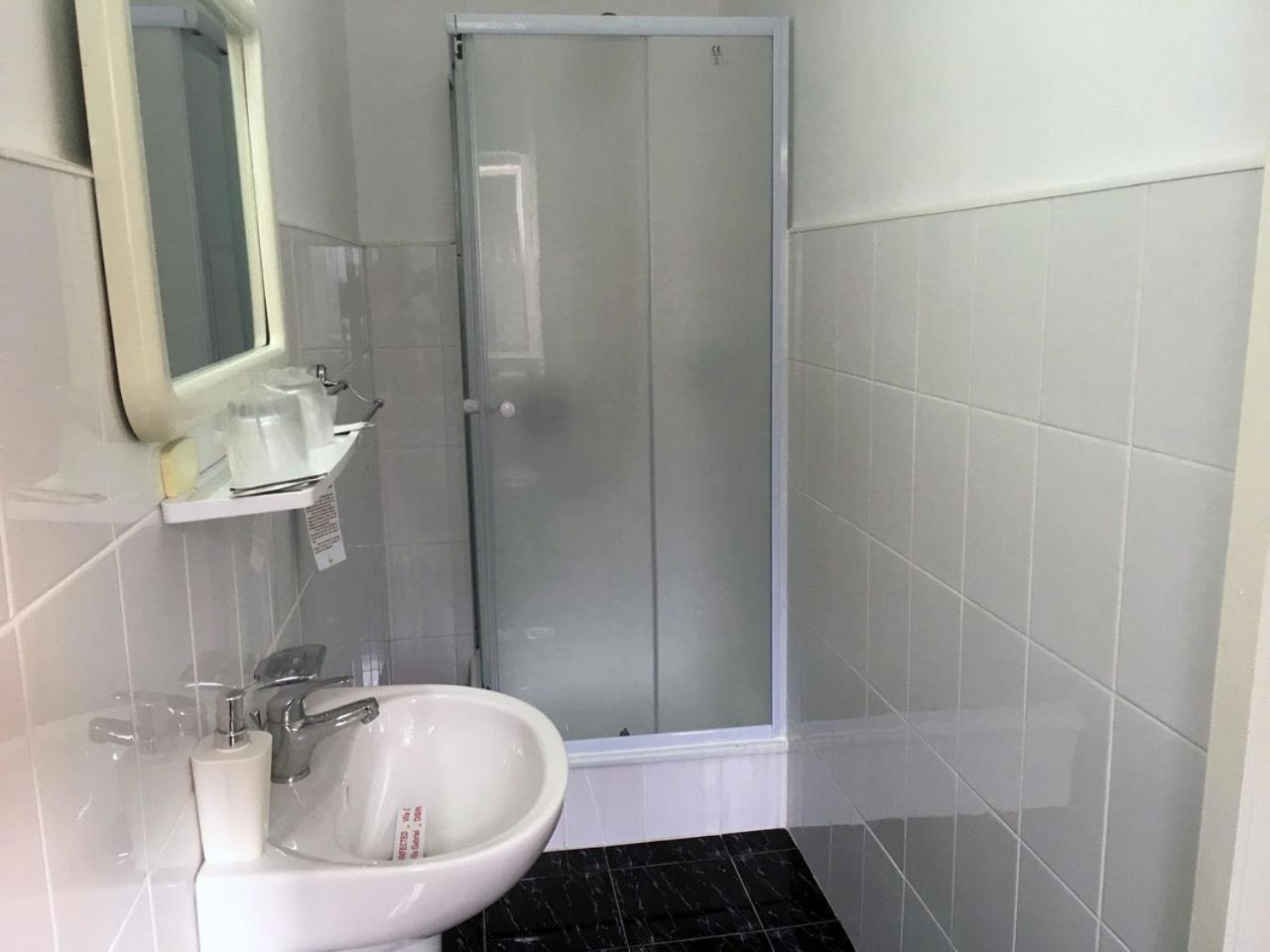 Double Room with Forest View - Photo 7