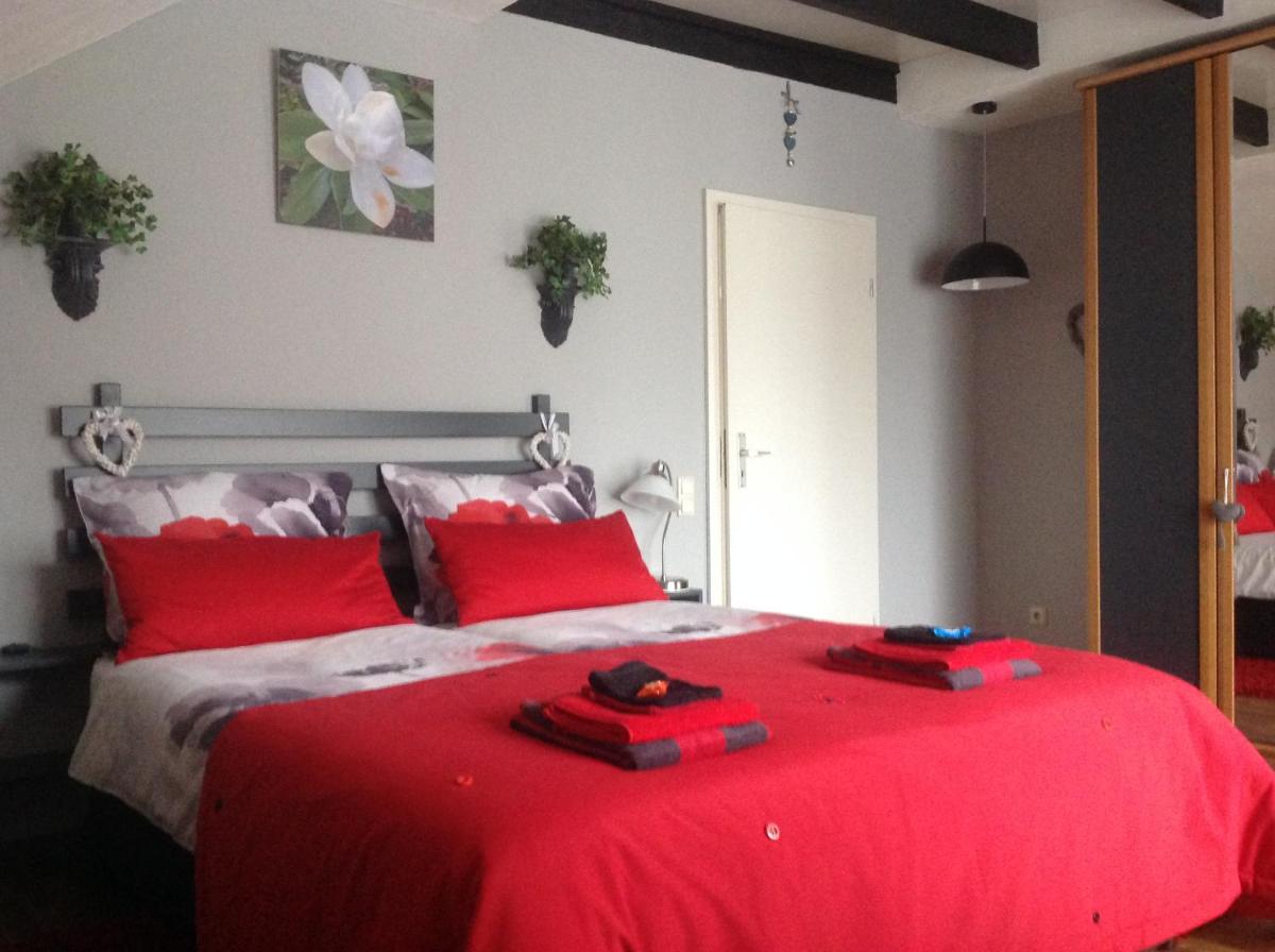 Twin Room with Balcony photo 3