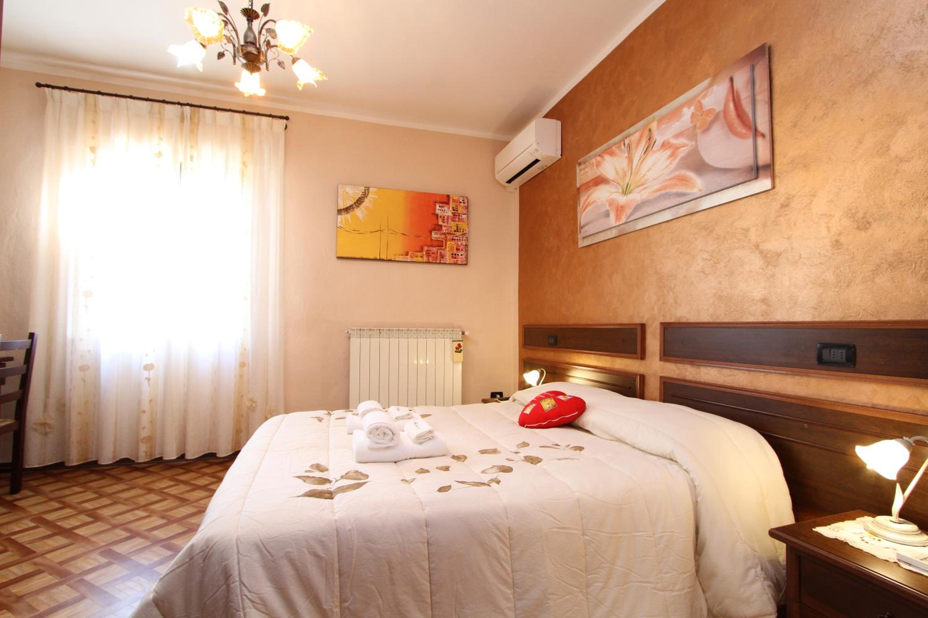 Double Room photo 3
