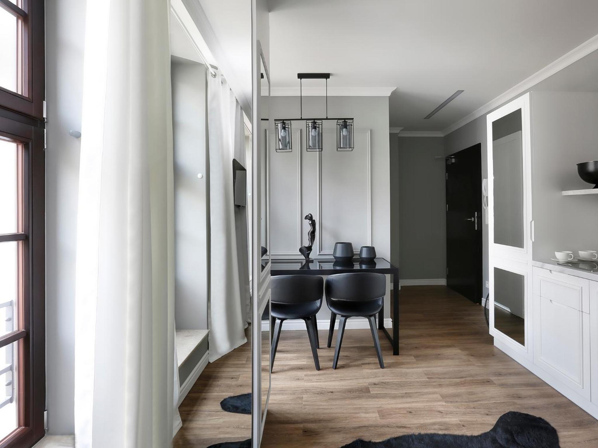 Deluxe Apartment - Photo 2